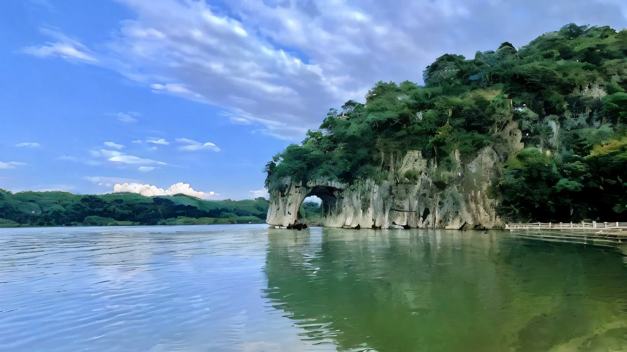 With Guilin, China, Elephant Trunk Mountain as the background, the sun rises in the morning, a vibrant atmosphere, wide-angle lens), ultra-high resolution (authenticity: 1.4), ultra-high quality, enhanced detail. Extremely detailed CG Unity 8k wallpapers, aesthetics, award-winning photography, realism, high detail, intricacies, art of travel, realistic 3D animation style, landscape concept art, ultra-high resolution (realism: 1.4), aesthetics, focus, high quality, vivid colors, beautiful reflections, crystal clear water, award-winning photography, 3D lighting and beautiful cinematic lighting. Rich in detail. Remove blur, best quality.