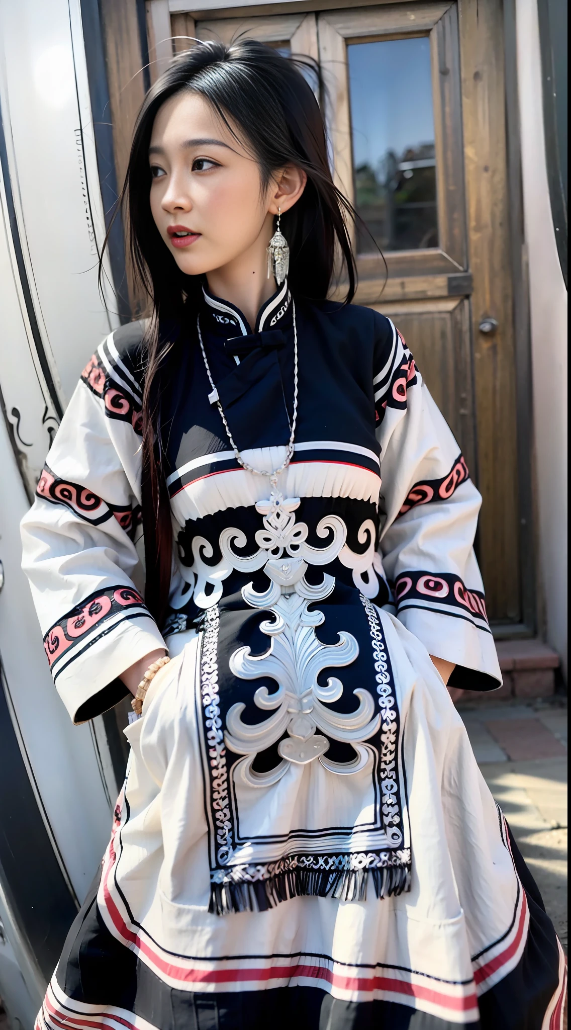 a beauti，Yi,Ethnic minority costumes，jewelry，long hair flowing，