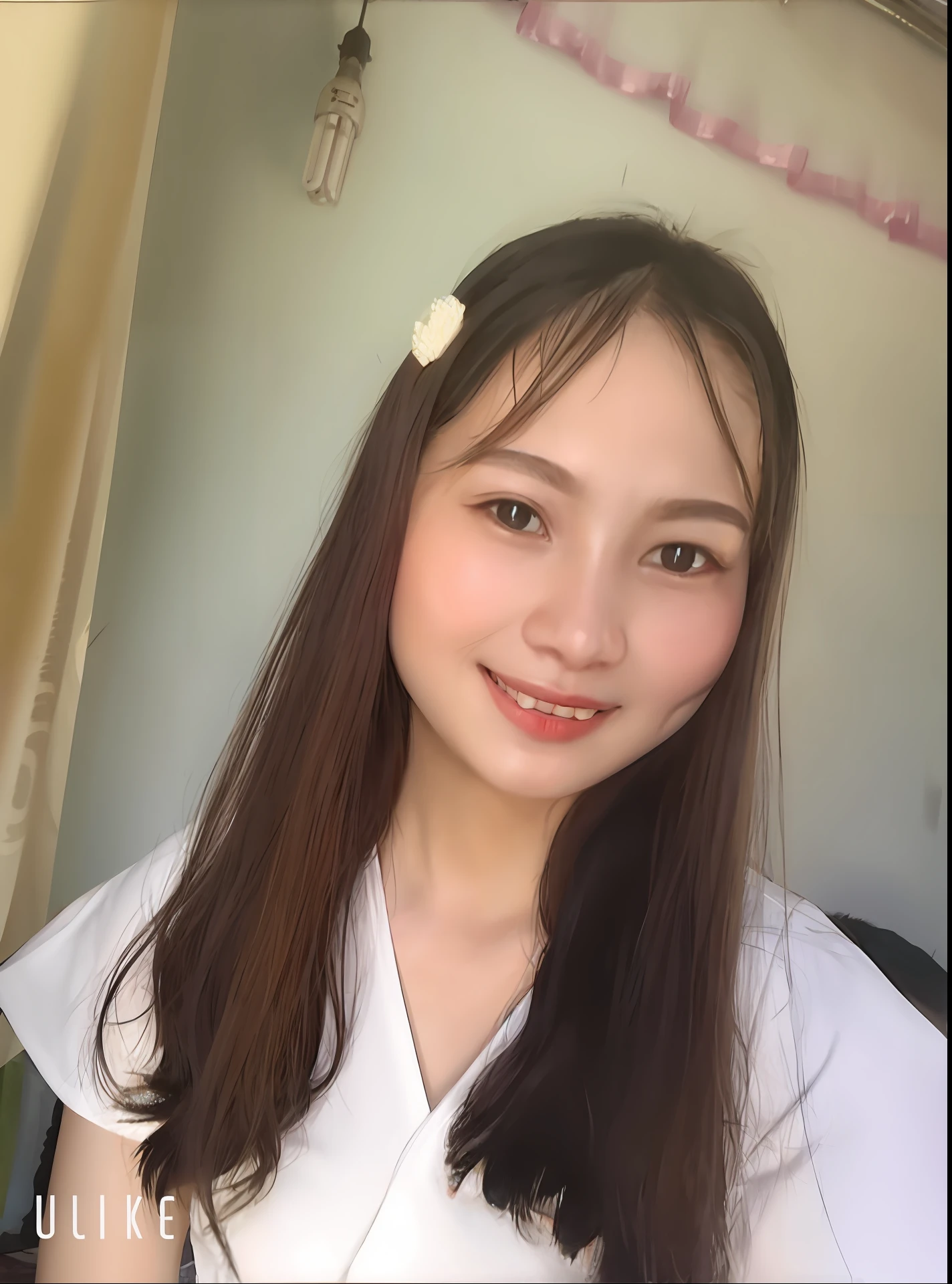 (masterpiece, best quality,20 years old girl, solo, intricate details, chromatic aberration), realistic, (hazel eyes:1.2), (random expression), (large eyes), (lora:museNaturalfaceV1_v1:0.2), pureerosface_v1, (big smile:1), lace, flower, large breast,