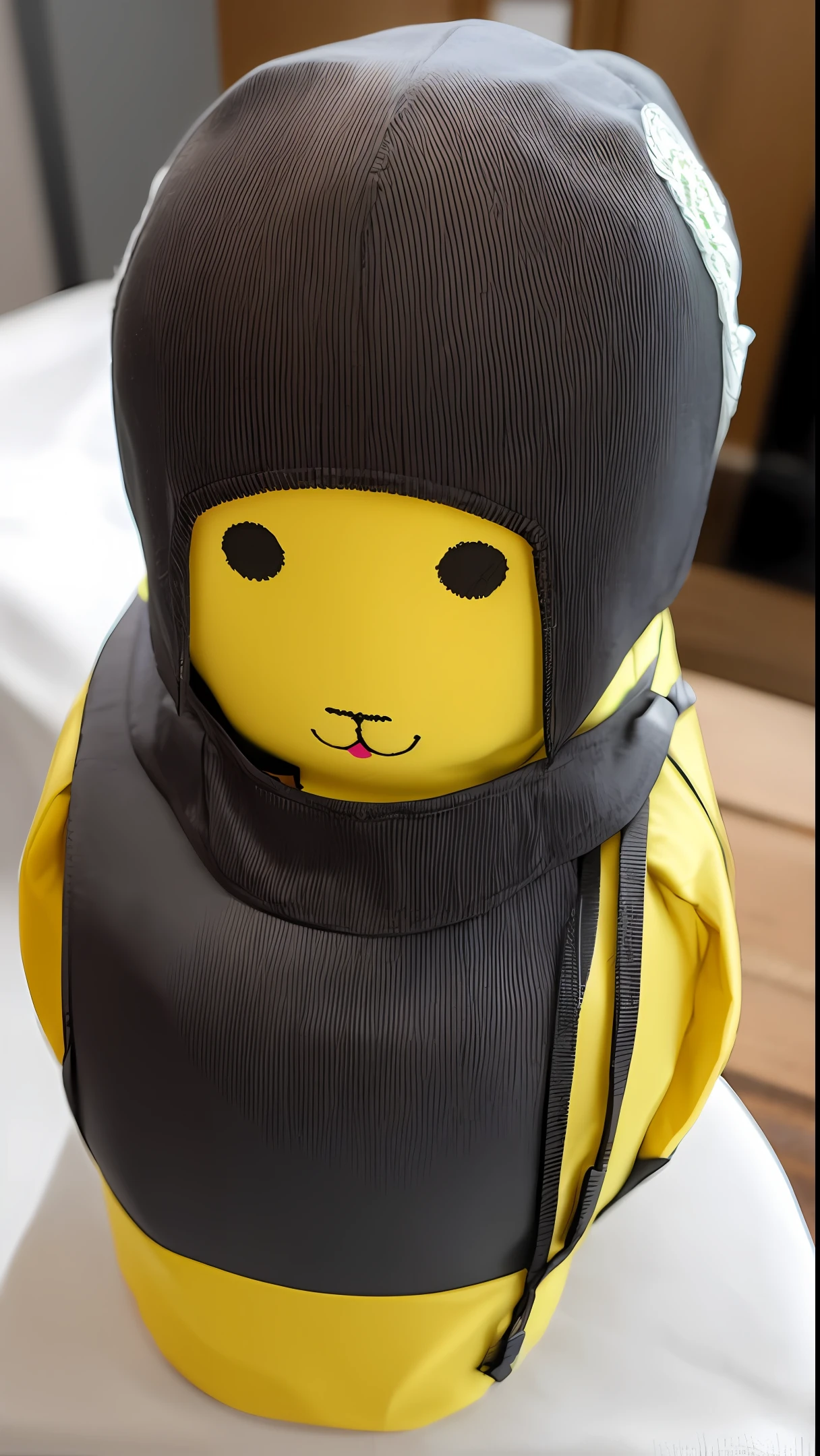 Yellow and black skin，a round face，Slim size 146cm，adolable