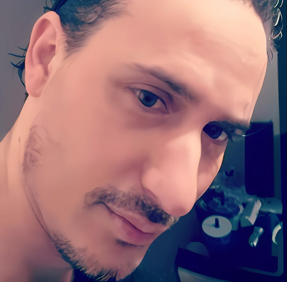 there is a man with a beard and a tie in a bathroom, 3 2 years old, 3 6 years old, Imagen de perfil, 2 9 years old, 2 8 years old, Foto de perfil de la foto de cabeza, 38 years old, 2 7 years old, about 3 5 years old, (38 years old), 3 5 years old, 35 years old