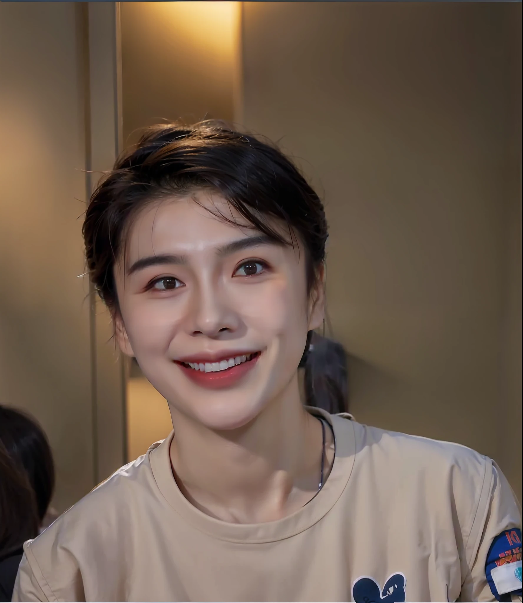 There was a man smiling and looking into the camera, yanjun cheng, xintong chen, yihao ren, xue han, wenjun lin, yangjun chen, huifeng huang, zeng fanzh, ryan jia, wei wang, mingchen shen, headshot profile picture, pan ren wei, Li Zixin, xiang duan