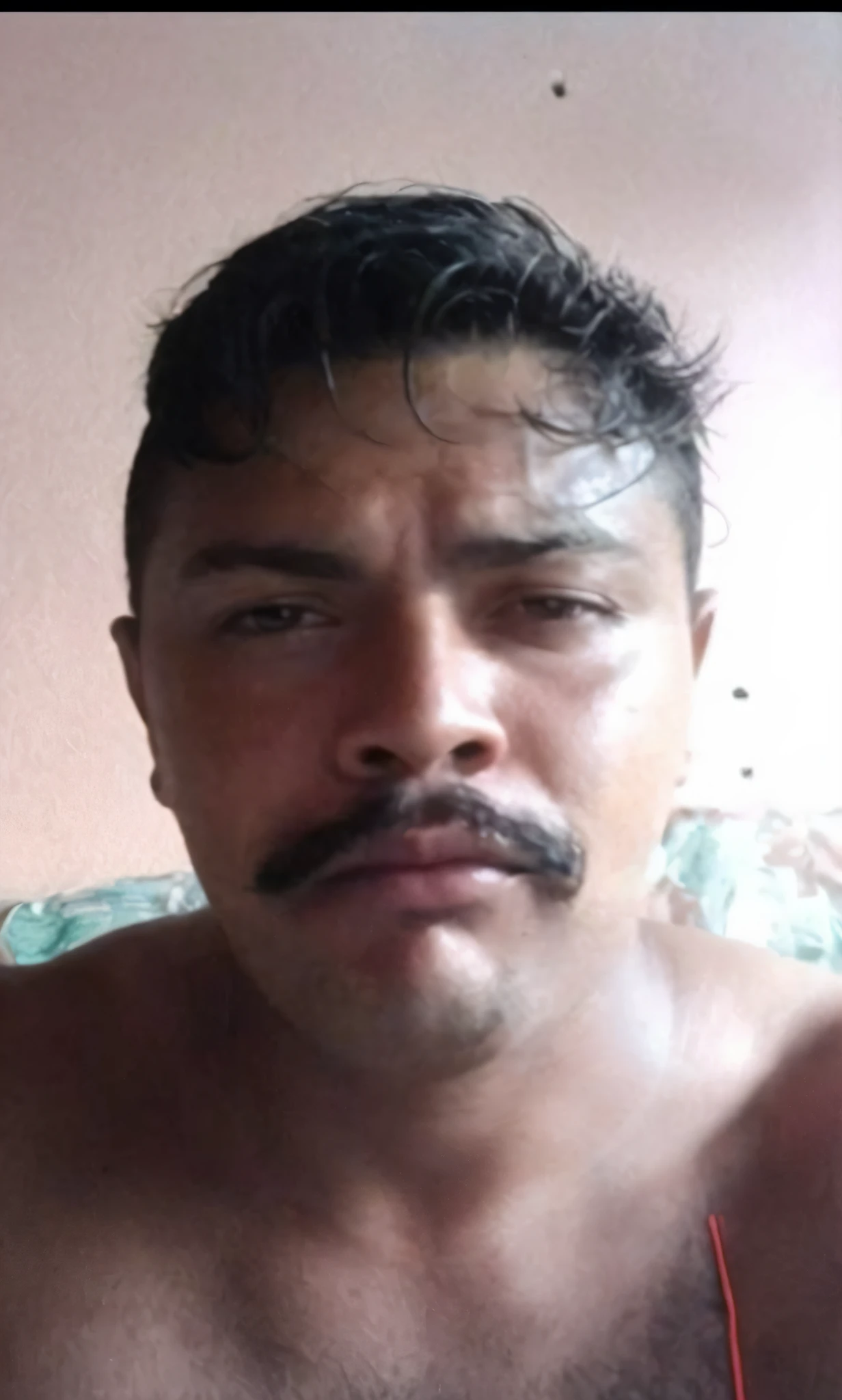 there is a man with a mustache and a moustache on his face, Bigode mexicano, Homem de 30 anos, victor maristane, Eloy Morales, Ronaldo Luis Nazario de Lima, 3 2 - ano - homem de idade, 30 anos, Jose Miguel Romano Francisca, 3 2 anos, 2 7 anos, Ronaldo Nazario Fenomeno