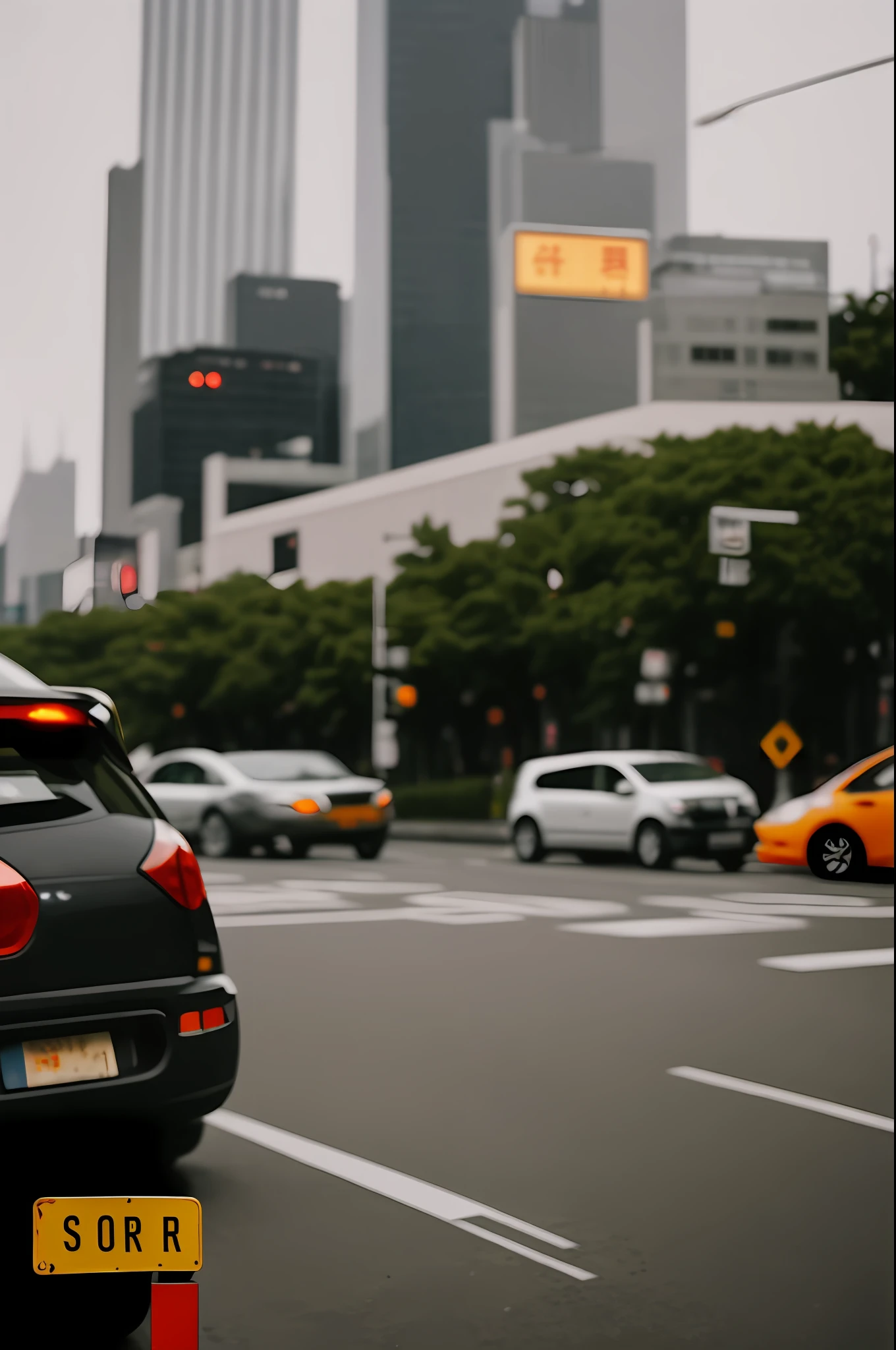 Grey reciprocating city streets,Shuttle buses and moving cars;Through the coquettish blur and background blur of the city,The focal point shows the motorcycle in the center of the frame steadily;The Luxe Leica SL2 was shot with a Canon 35mm lens,Depict the details of this busy neighborhood;Traffic and very blurry picture,Vaguely sketching the ambiguity of the city streets。