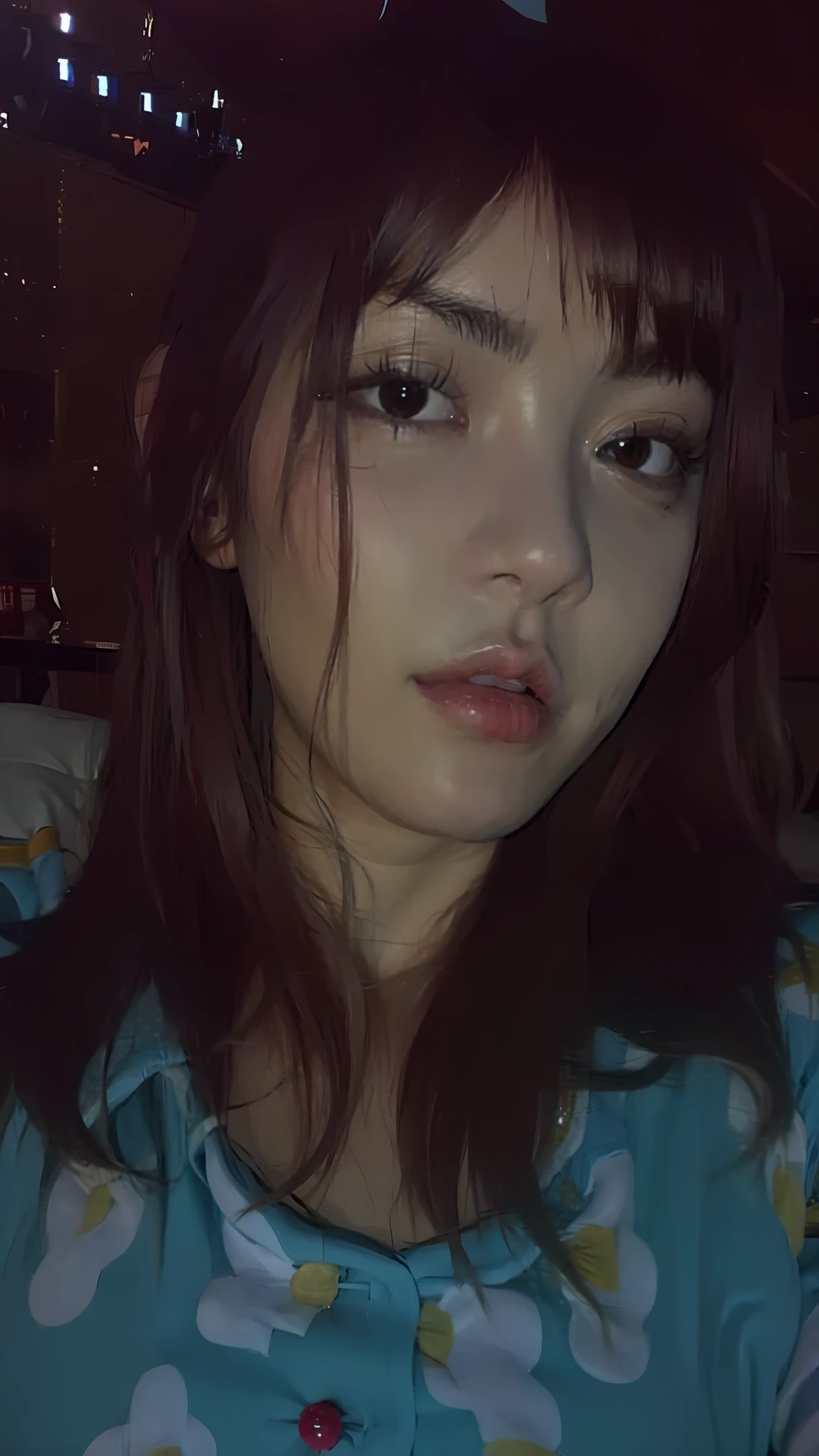 there is a woman with a blue shirt and a black hat, 18 years old, 1 , 2 2 years oldout 1 6 years old, 21 years ars old, 2 3 years old, 2 8 y 8 yo, 2 4 year very low quali