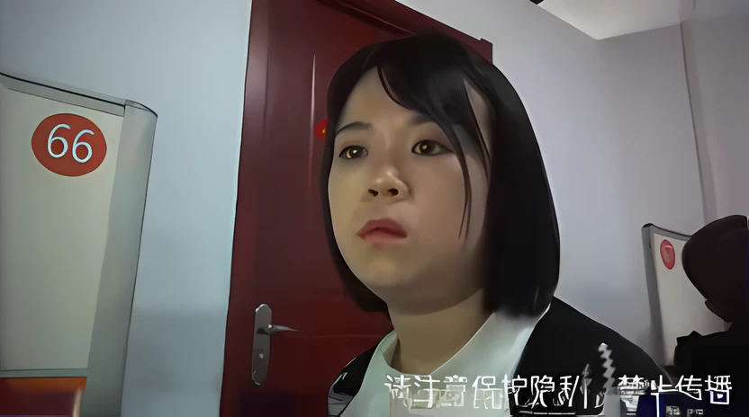 a close up of a woman in a black jacket and white shirt, xintong chen, Chiba Yuda, xiang duan, ruanjia, She is facing the camera, Chinese girl, Xianxia, YouTube video screenshots, Li Zixin, jinyiwei, Yun Ling, zmonzheng, qiangshu