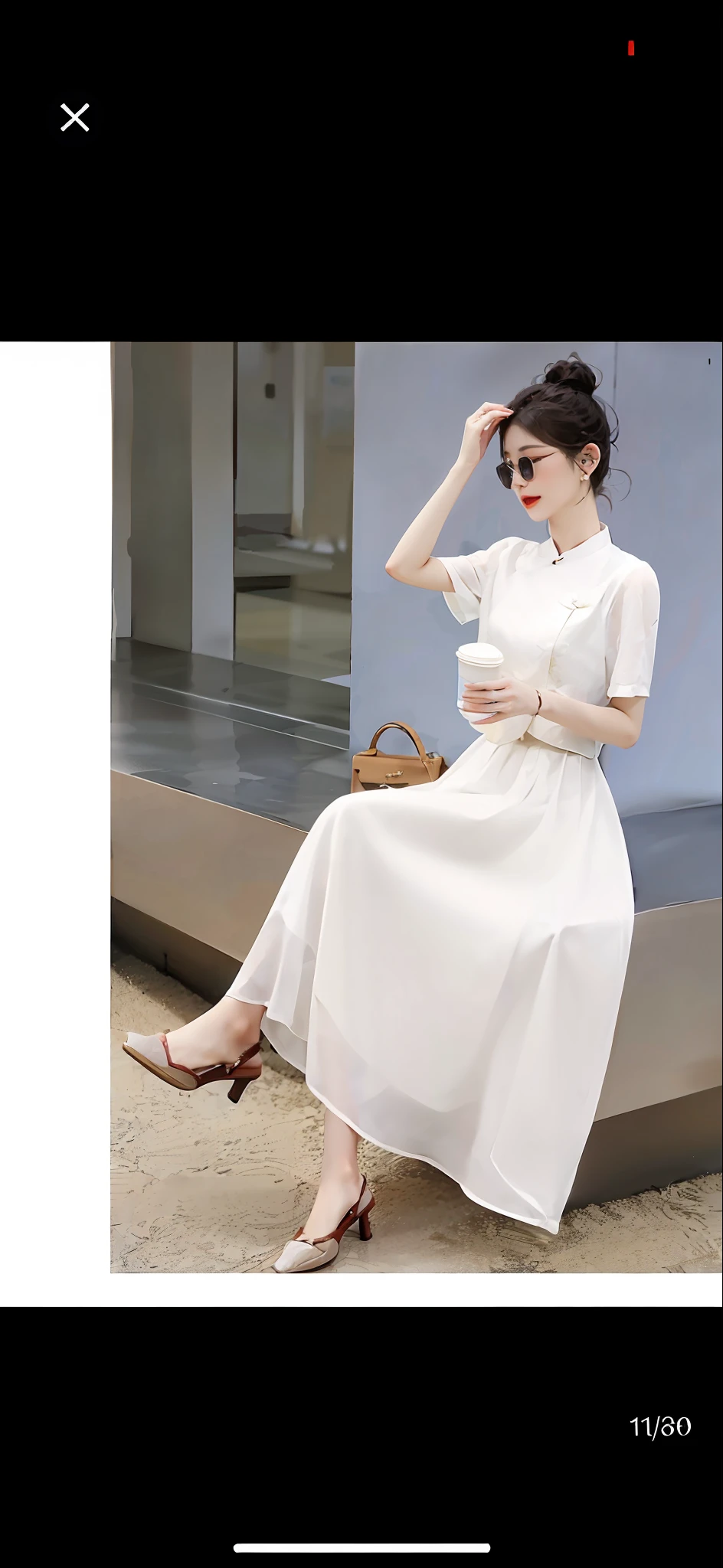 Arafad image of a woman sitting on a bench in a white dress, White Hanfu, white trendy clothes, elegant white dress, Elegant dress, Chinese dress, wearing ivory colour dress, Wearing a white flowing dress, simple dress, Cheongsam, soft silk dress, simple cream dress, wearing elegant outfits, Dressed in elegant dresses, Traditional Chinese clothing