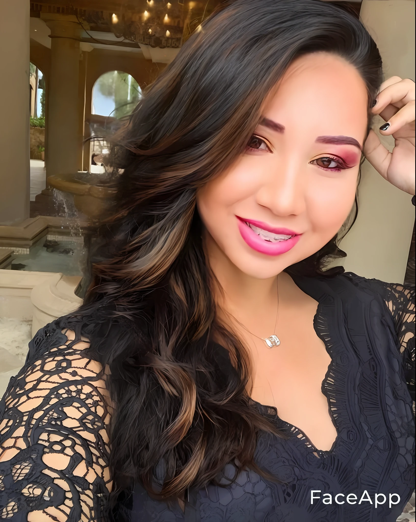 Araffe mulher com cabelo preto longo e batom rosa posando para uma foto, inspired by Gina Pellón, imagem de perfil, foto de perfil headshot, Alanis Guillen, Mulher mexicana bonita, inspirado em Briana Mora, Pokimane, foto de perfil profissional, Mai Anh Tran, foto do perfil, 💋 💄 👠 👗, cerca de 3 5 anos