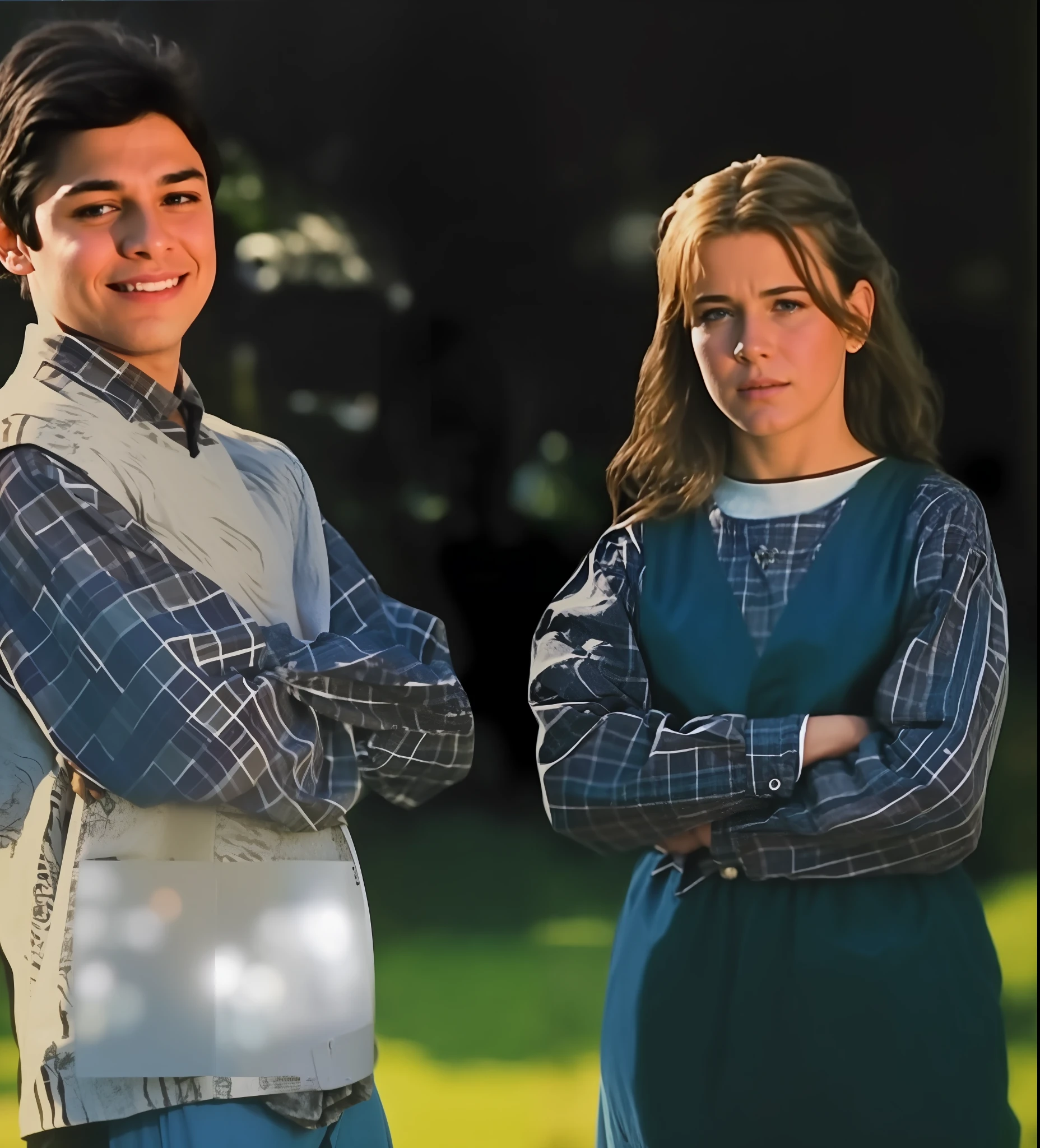 imagem de um casal de pessoas ao lado uma da outra, 1 9 8 0 s catalogue photo, 1 9 8 9 filme ainda, 1 9 8 0 s filme ainda, roupas no estilo 1 9 9 0, Moda dos anos 1990, 8 0 s filme ainda, filme de alta qualidade ainda, VHS ScreenCap
