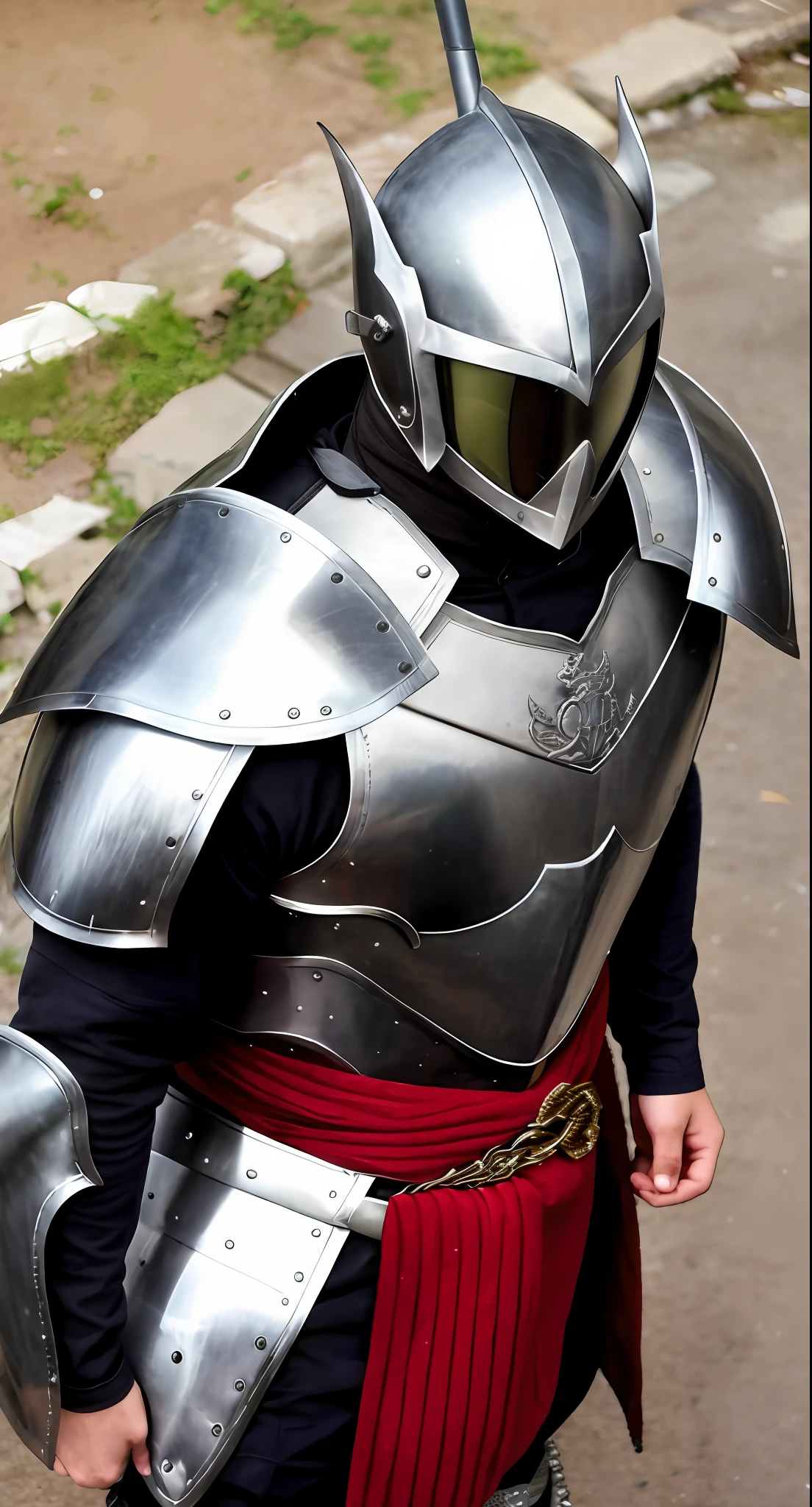 There's a man in armor next to a tank, photogenic details on armor, roupas de couro sob a armadura, usando armadura pesada com capa, armadura fundindo-se com o corpo, usando armadura de couro, wearing intricate steel armor, luz saindo da armadura, wearing norse armor, usando armaduras pesadas, usando armadura de placa, armadura grossa, vestido com armadura romana, armadura viking detalhada