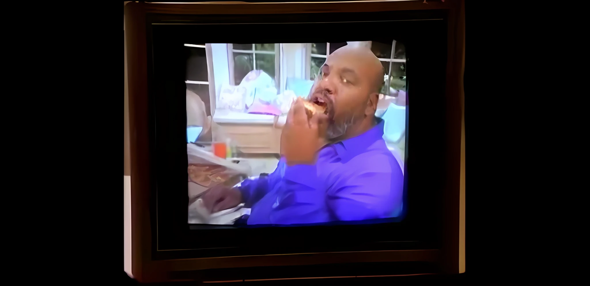 There's a man on a cell phone in front of a television, Huell Babineaux, do programa de TV hit 9 0 s, Mike Tyson com um sapo, programa de tv, 9 0 s comercial de brinquedos, 1996), sitcom captura de tela, thanos comendo um big mac, eating camera pov, bad vhs quality, devours a hamburger