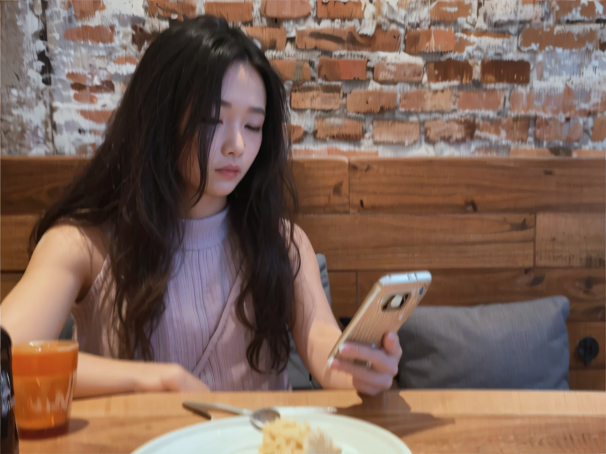 The Araved woman sat at the table,Carrying a plate of food and a cell phone, checking her phone, checking her phone, goddess checking her phone, candid shot, she is holding a smartphone, low quality photo, Chinese girl, A young Asian woman, sitting in a café, sitting alone in a cafe, A picture, Eating, Zhang Wanting