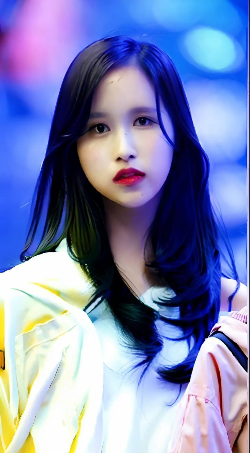 Mina,Black hair,apathy,white clothes