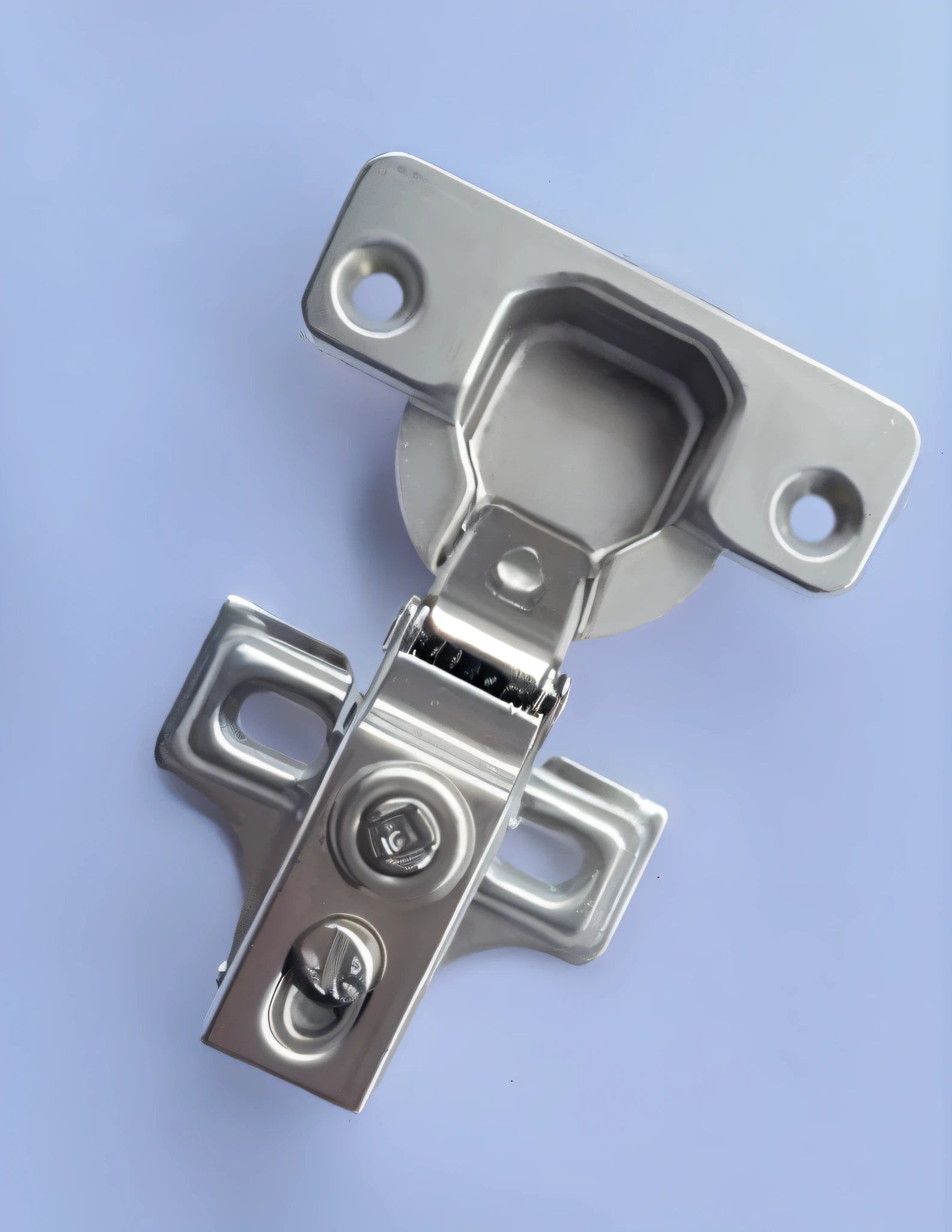 Close-up of metal latch on door, flat metal hinges, metal joints, detailed product image, 8 K H 1 0 2 4, high quality product image”, 2023 4K, 100mm, 1 0 0 mm, 200 mm, 200mm, 2 0 0 mm, stainless steel,Strong metallic texture,High gloss