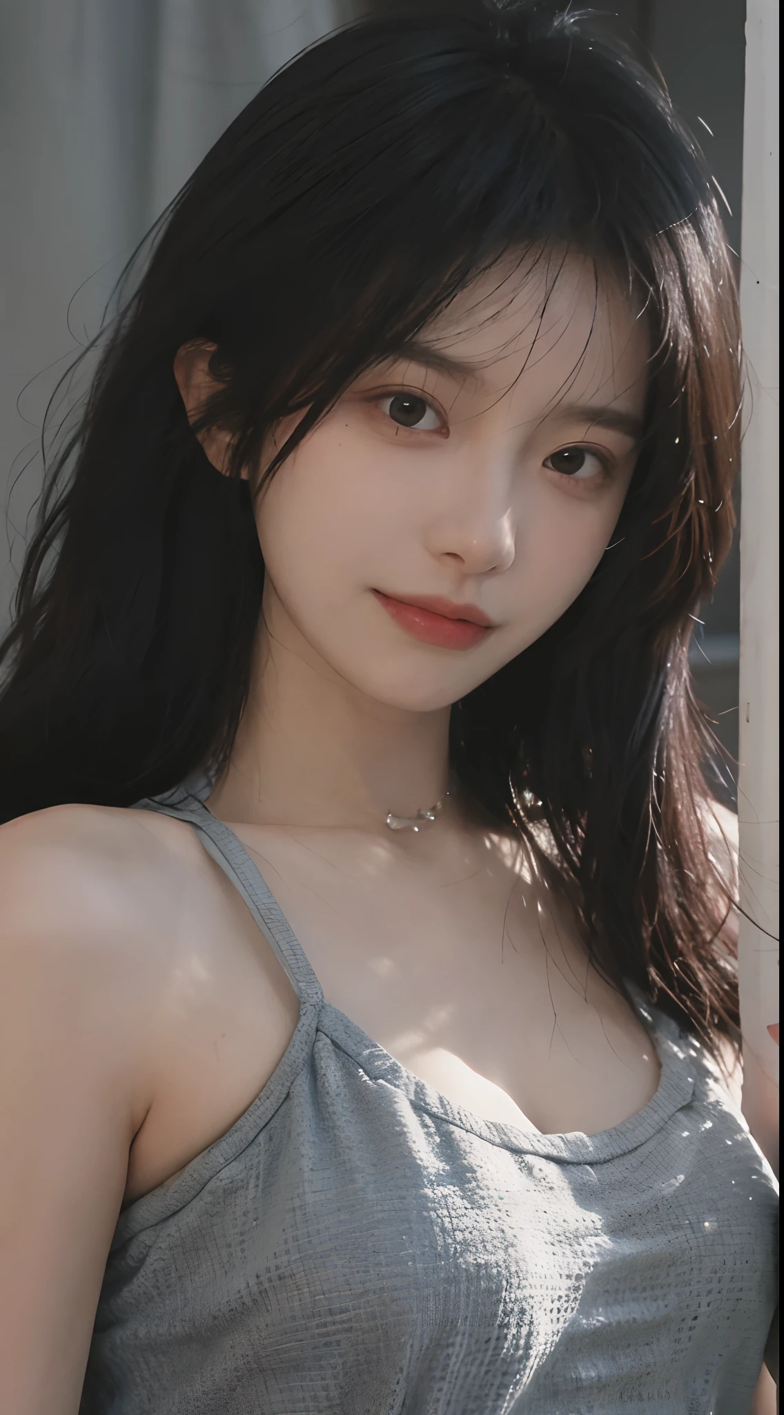 best qualtiy， 超高分辨率， （realisticlying：1.4），（（Medium hair）））， （tmasterpiece：1.3）， （complexdetails：1.2）， 1girll， 独奏，  delicated， beautifuldetails， （Detailed eyes）， （detailedfacialfeatures）， Petite， （（（little breast）））， skin tight， （head straight-looking at viewer）， （being thin）， （best qualtiy：1.4）， （超高分辨率：1.2）， cinematric light， （Extreme detail illustration）， （Gloss on lips， best qualityer， 超高分辨率， depth of fields， Caustics， Wide lighting， naturalshadow， 85mm， f/1.4， iso 200， 1/160s：0.75），1girll， 独奏， （（（blue tanktop）））ssmile， Suits， choker necklace，