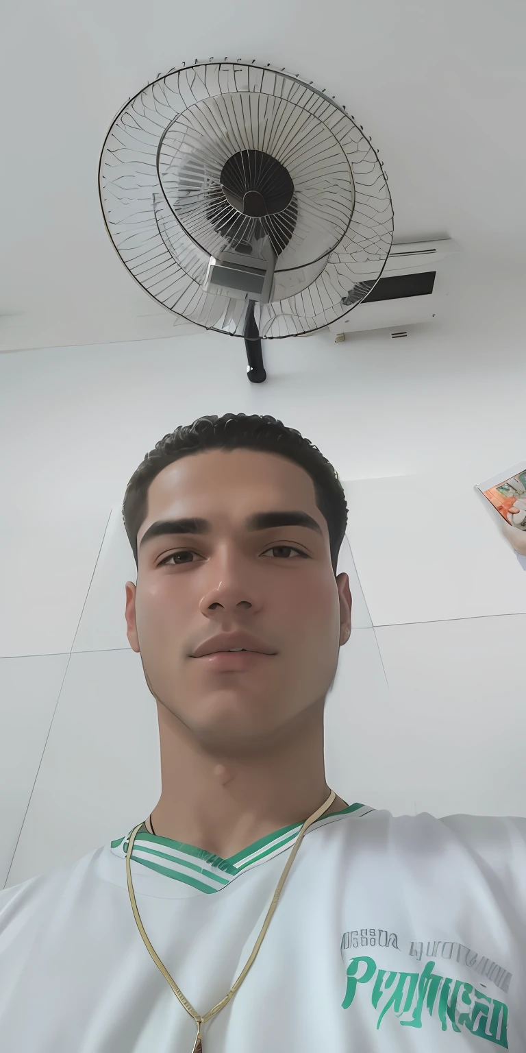 Man in white shirt standing in front of a fan, imagem frontal, em torno de 1 9 anos, caio santos, mateus 9 5, foto selfie, Parece Fabiula Nascimento, Directed by: Emerson Silva, icaro carvalho, selfie shot straight on angle, head shoot, taken in the early 2020s