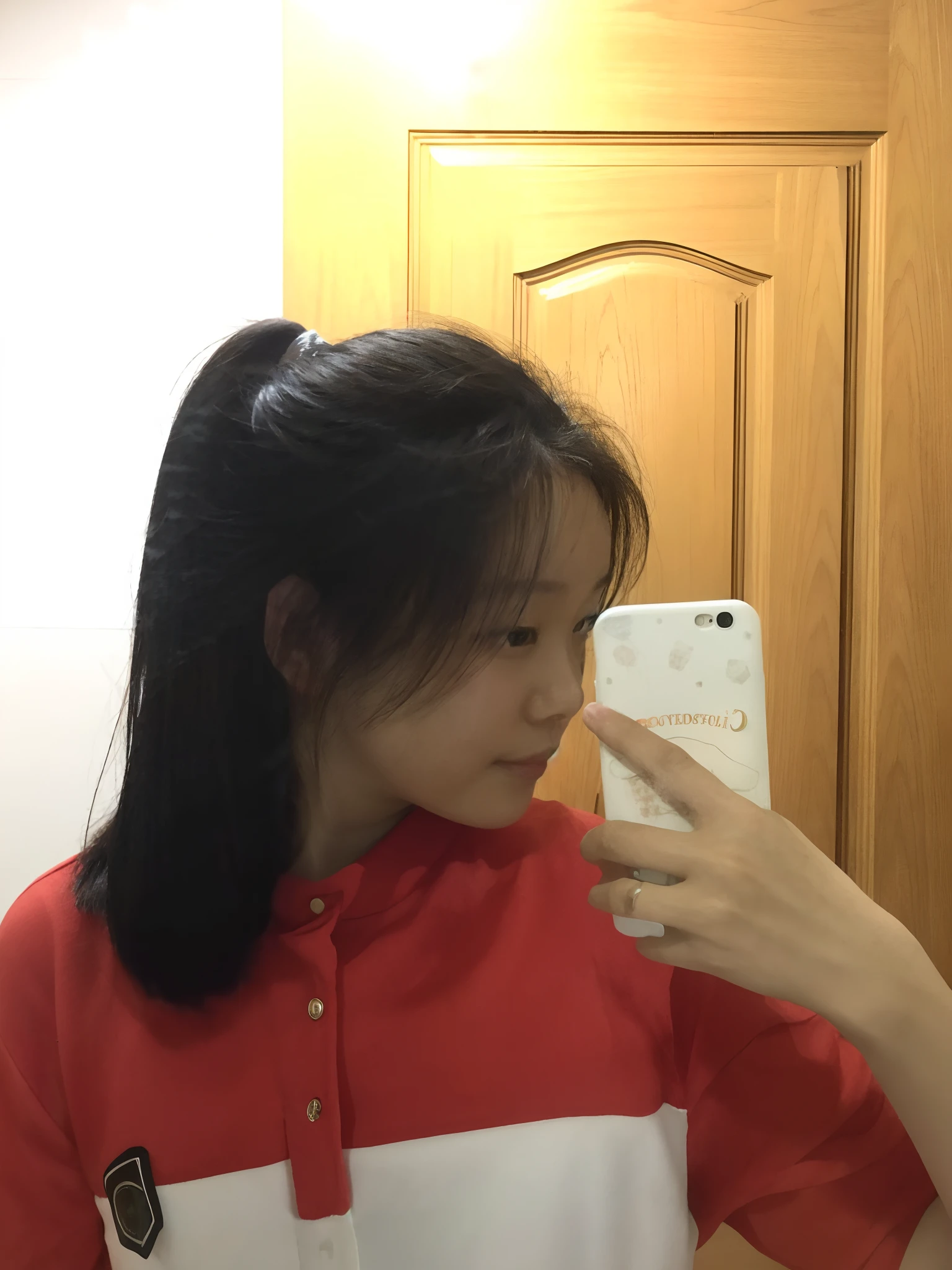 There is a fifteen-year-old young girl taking a selfie in the mirror, nakeness,Full-figured,seductiv,,Very exposed and comfortable