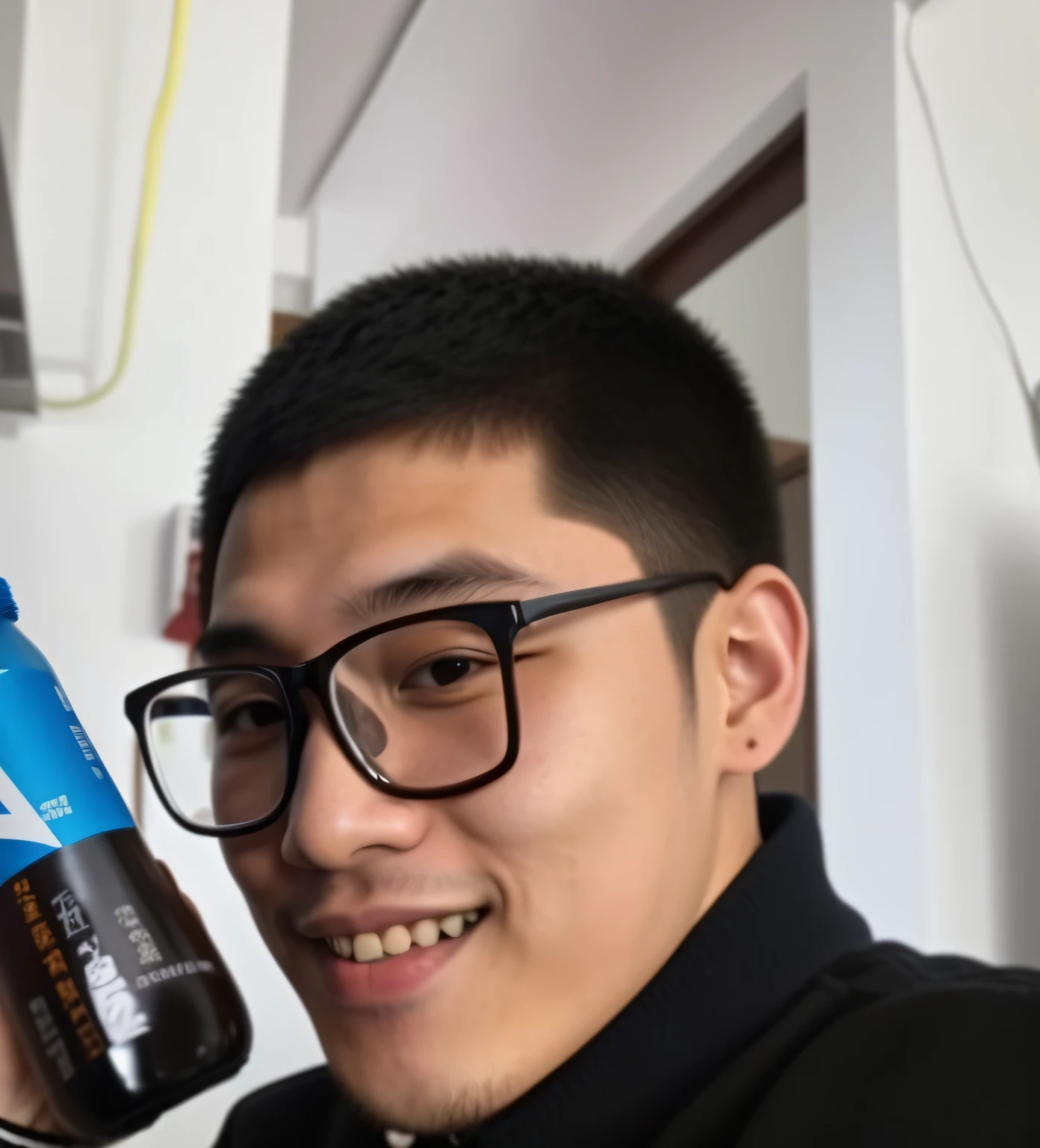 There was a man holding a bottle of soda and a bottle of water, xintong chen, 2 7 years old, headshot profile picture, 2 8 years old, twitch streamer / gamer ludwig, Li Zixin, Avatar image, very very low quality picture, 2 3 years old, very very low quality, zmonzheng, yanjun cheng, profile photo