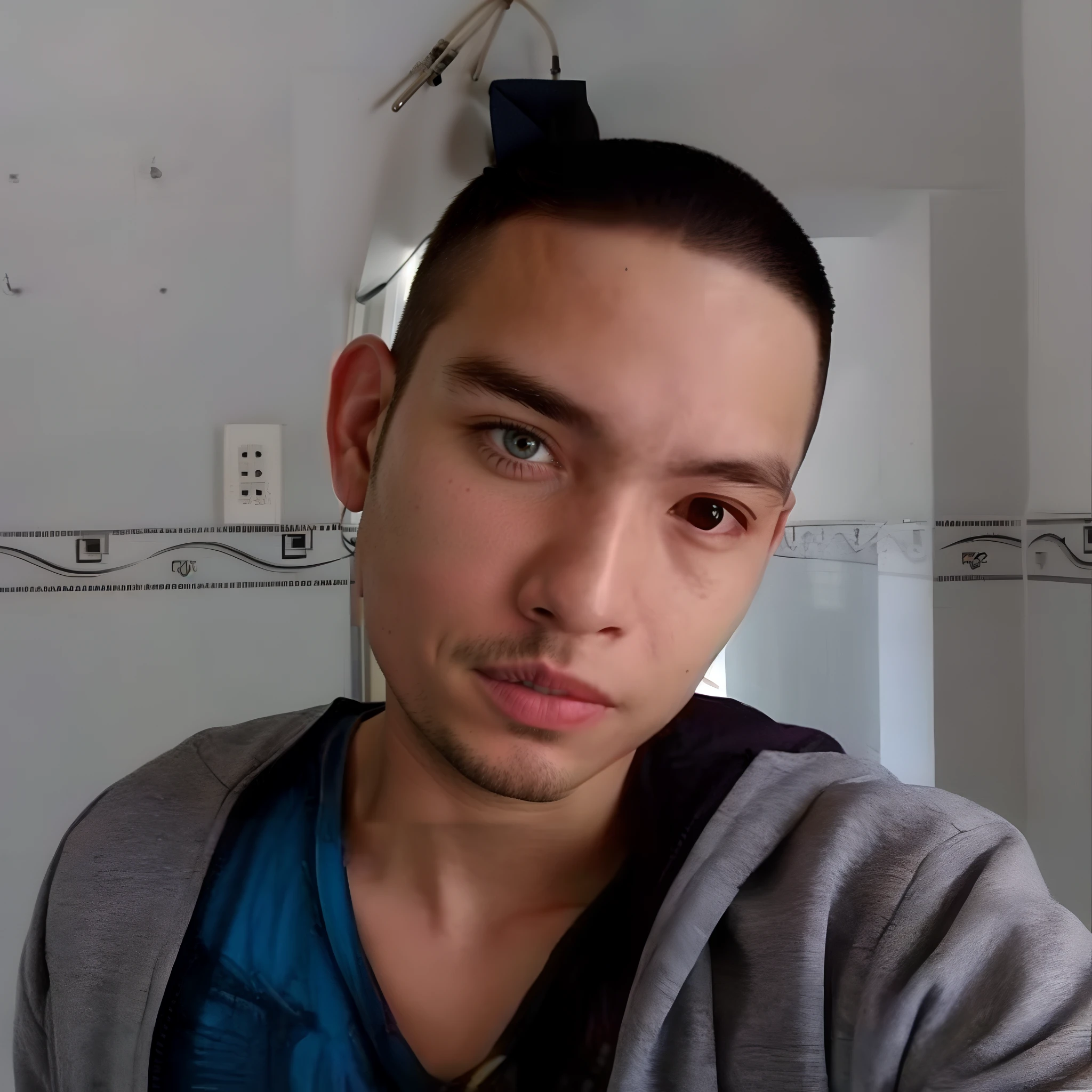 American male character, 32 years old, friendly face, normal clothes --auto --s2