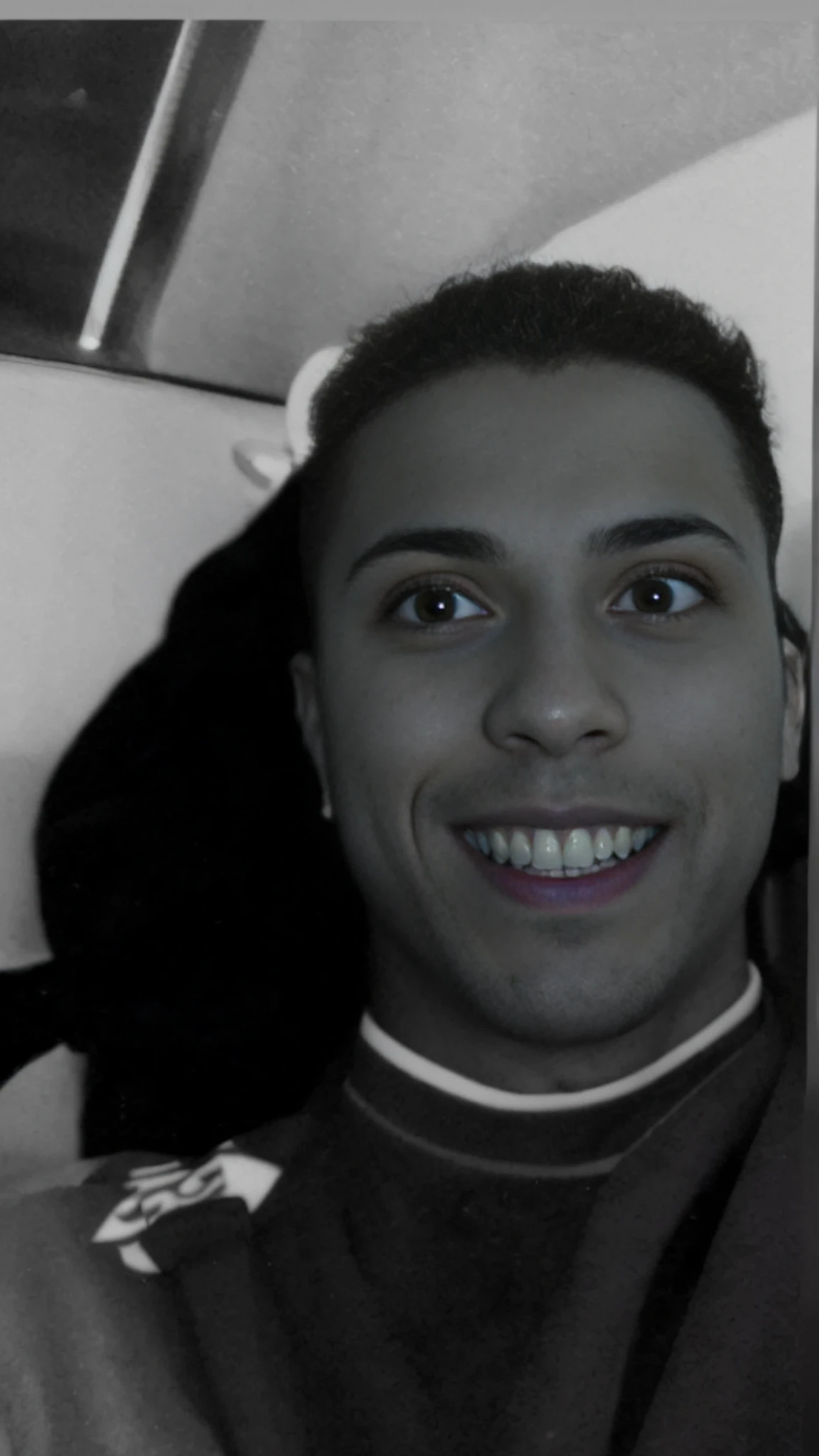 There's a man who's smiling and holding a cell phone, Ronaldo Phenomenon, cristiano ronaldo as batman, foto do snapchat, large eyes and menacing smile, Mohamed Reda, apavorado 👿, Sorriso cativante, with a big head, Ronaldo Luis Nazario de Lima, Phenomenon Ronaldo Nazario, Ronaldo Nazario, por Altichiero