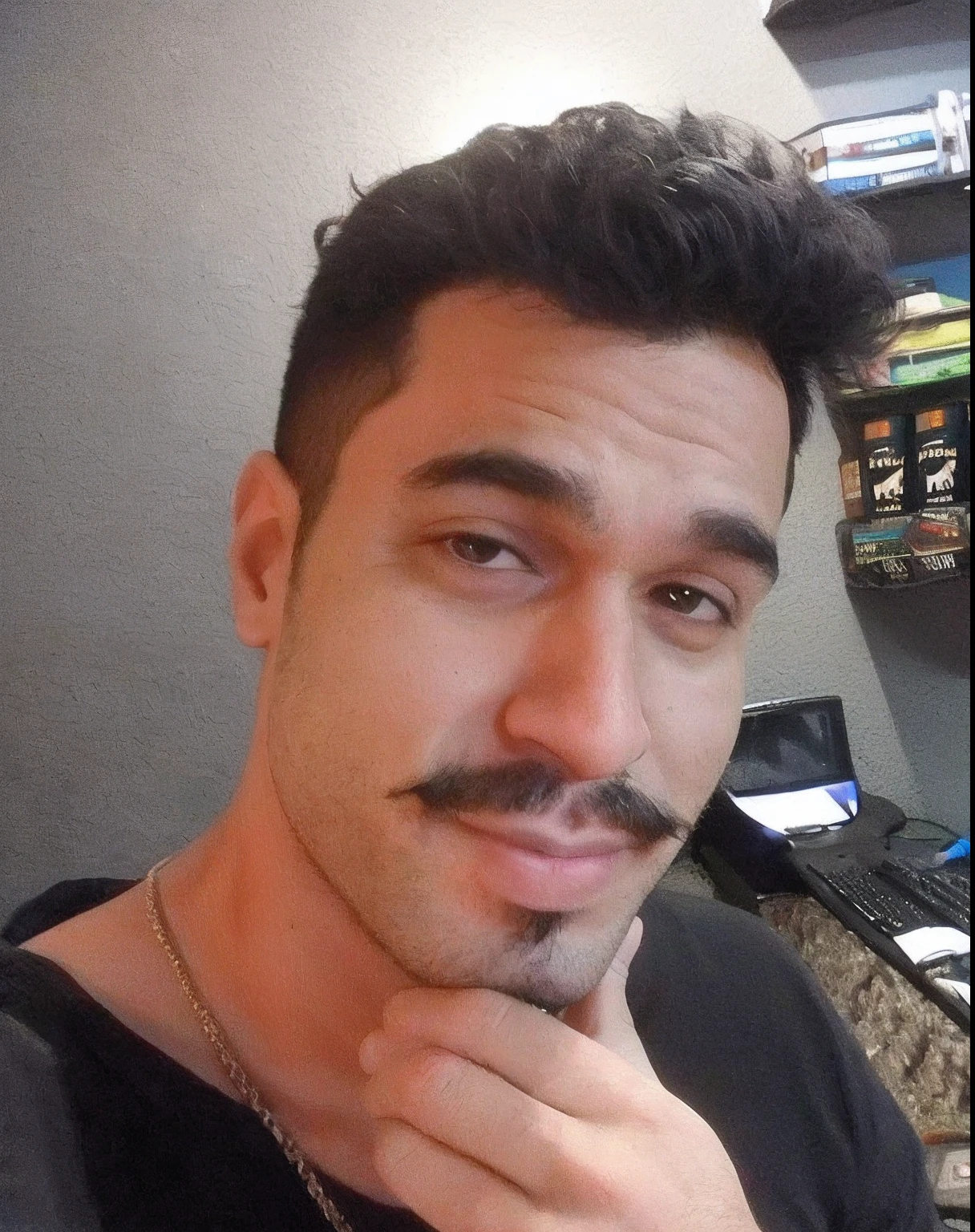 Homem de bigode e barba de camisa preta, cavanhaque curto, com bigode aparado, pelos faciais curtos, inspired by Antônio Parreiras, cavanhaque, caio santos, restolho curto, tiny thin mustache, barbeado limpo!!!!, Directed by: Nandor Soldier, rosto largo raspado limpo. From this make an image with the serious face, uma com o rosto feliz, um com o rosto risonho e rindo, uma com cara de espanto.
