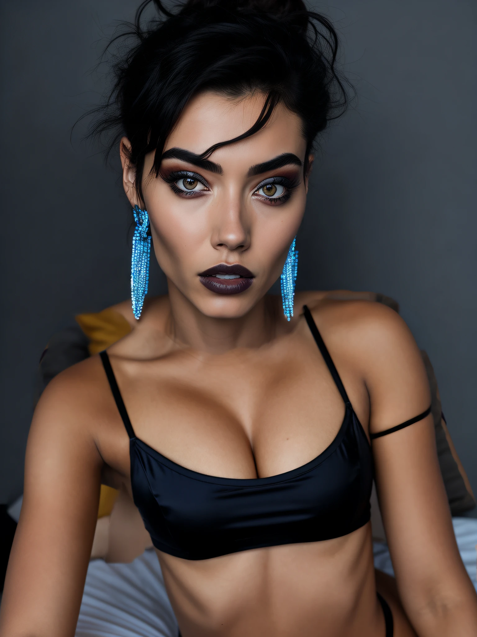 mulher com roupa sexy antiga