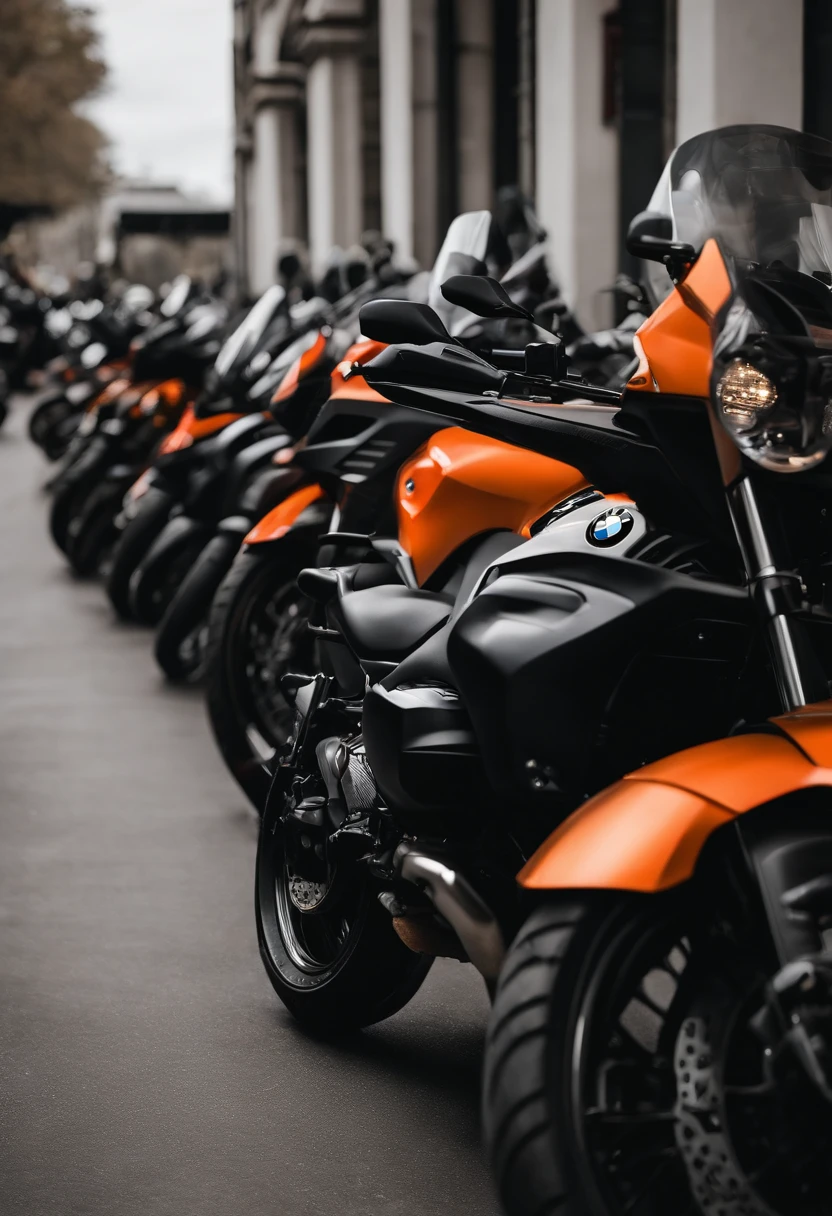 a large gathering of many black and orange motorcycles, e um grande estacionamento exclusivamente masculino, apenas de motos muito realistas. motos BMW bem realistas. com homens sentados nelas. e homens aplaudindo.