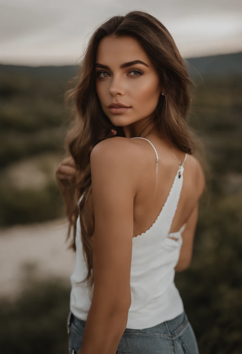 ((Mejor calidad, 8k, Obra maestra: 1.3)), foco nítido: 1.2, Una mujer hermosa (europea) con cuerpo perfecto: 1.4, diosa: 1.2, ((Corte de pelo en capas, very tiny breasts: 1.2)), (sin sujetador) (Small and beautiful hard nipple) (Thin, wet button down to shirt length: 1.1), Textura de cara y piel altamente detallada, Ojos detallados, 二重まぶた, piel bronceada, sexy, bronceado, piel perfecta, hombros expuestos, escote, en la calle