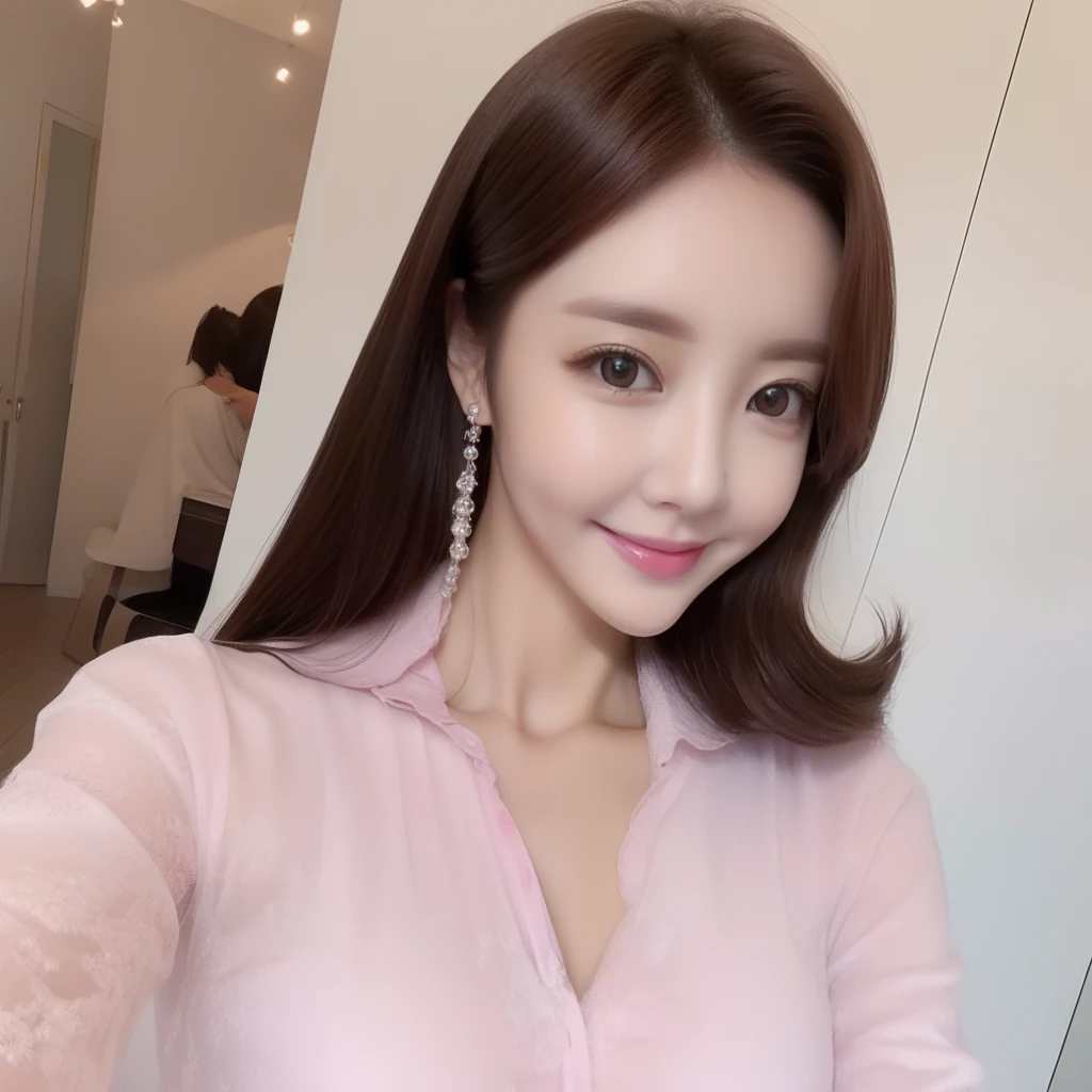 1womanl、Beautiful fece、a closeup、kindly smile、a bed、Underwear、