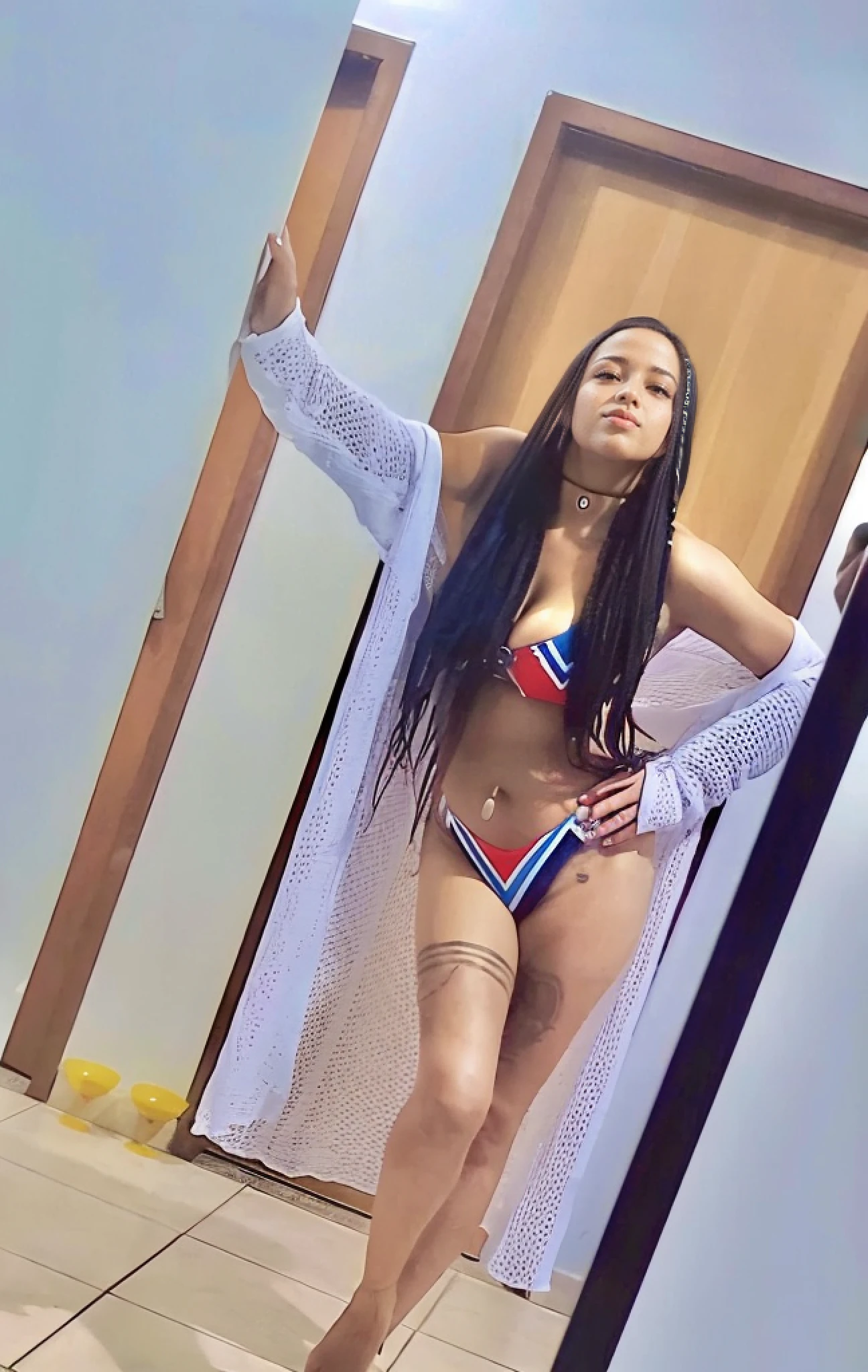Bikini-clad woman posing in front of a mirror in a bathroom, Malika Favre, Parece Fabiula Nascimento, Ayahausca, brasileiro, andrea rocha, Upload de alta qualidade, Mulher de 30 anos de Cuba, tomada em 2 0 2 0, angelawhite, Foto de perfil, Senhora Kima, Garota sexy