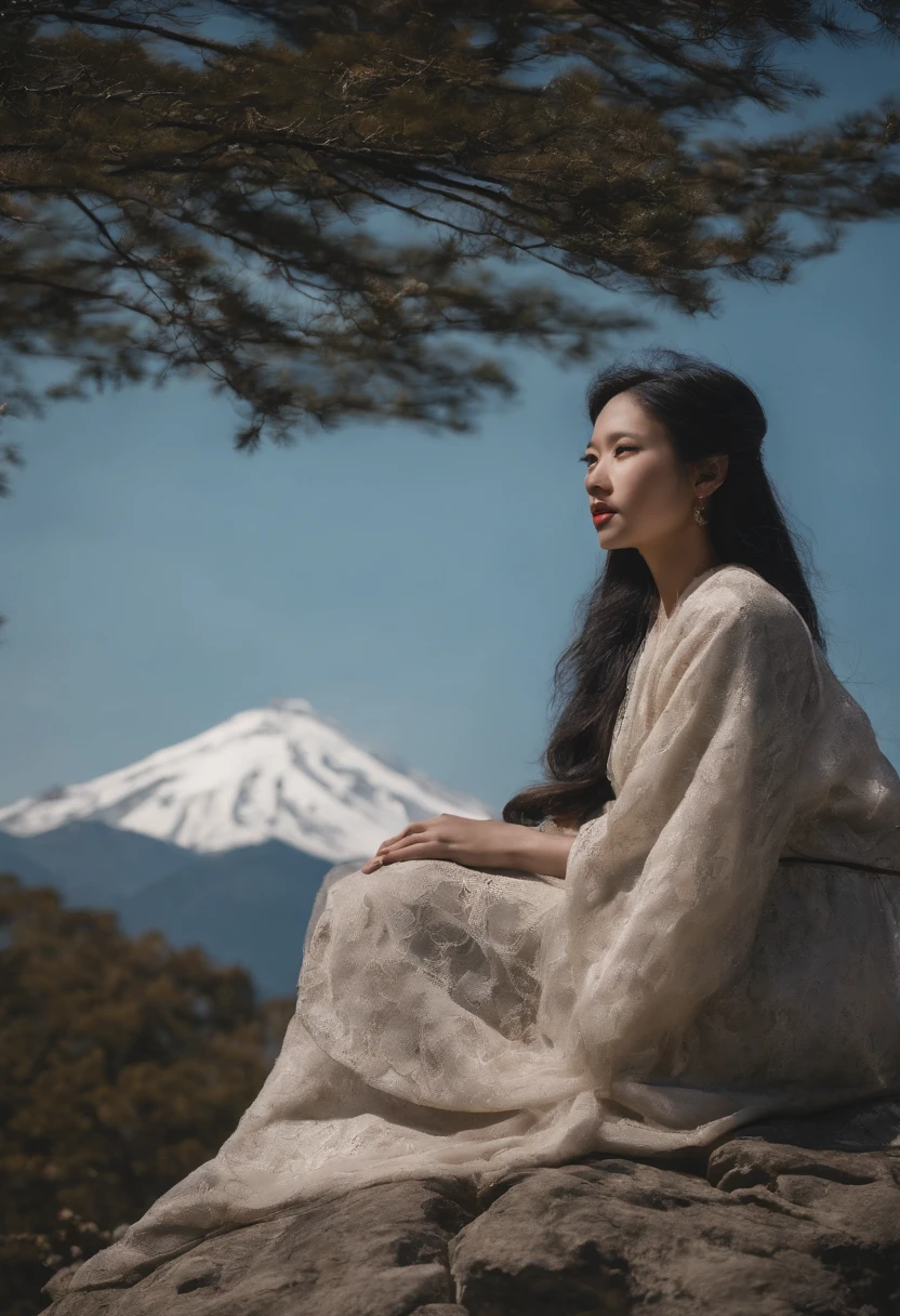 Kikurihime Hakusan, Goddess standing on snowy Hakusan mountain. Kikurihime's background is a cloudless blue sky。