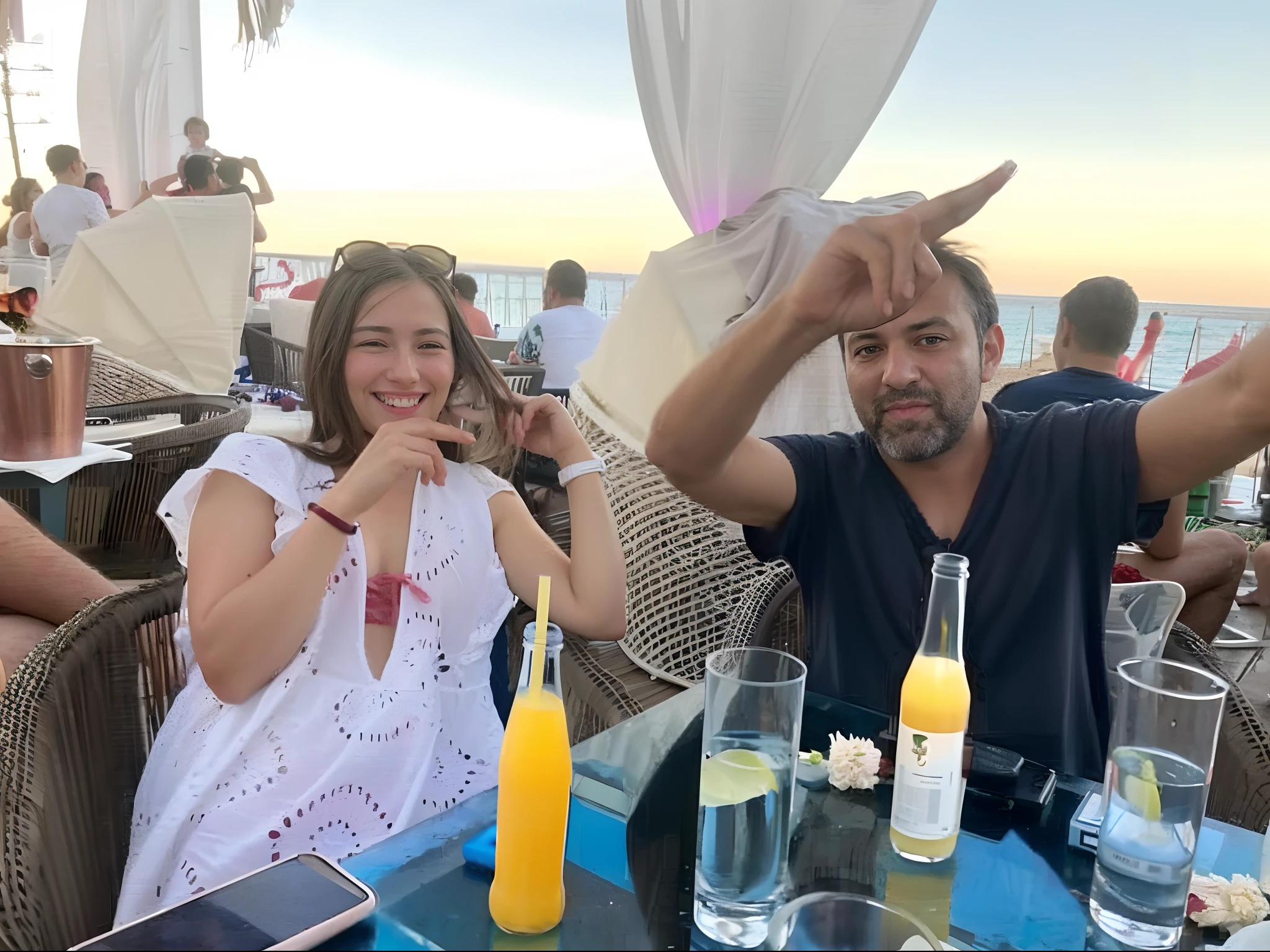 They sit at a table with drinks and orange juice, Ayanamikodon et Irakli Nadar, Image de profil, exclusif, par Aleksander Kotsis, Ghutra et Egal, Photo de profil, in Egypt, Photo de vacances, edited, Aykut Aydogdu, Photo prise en 2 0 2 0, very very low quality picture, par Romain brook