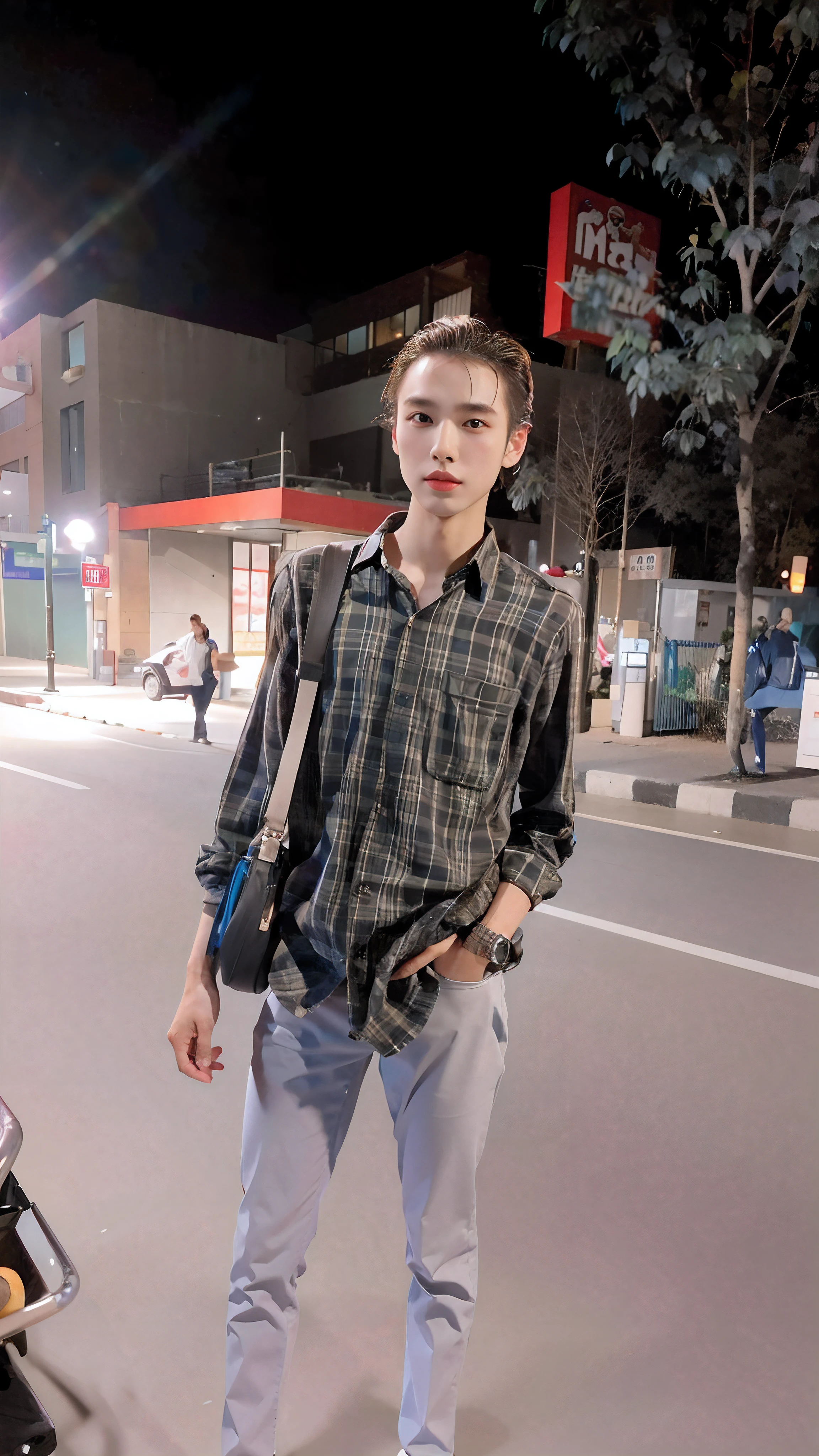 Modelo masculino arabado, posando em frente a uma janela com um belo corpo, Prefeito, Sul Coreano Masculino, korean muscle boy 2 1 years old, asian male, magro, mas musculoso, Homem magro com pele bronzeada clara, com abdominais, corpo atraente, slender and muscular build, magro e musculoso, Yanjun Chengt, corpo completo extremamente magro, modelo masculino