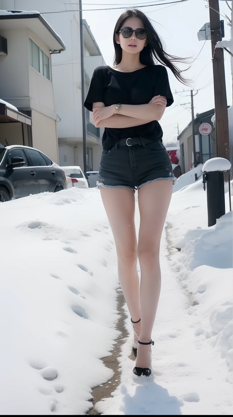 A Japanese Lady、beauitful face、二重まぶた、Long Black Hair、Black sunglasses、Black short-sleeved shirt、Black Micro Shorts、Raw feet、tall、beauty legs、long legged、pin heels、arms in arms、Oyuki、snow blowing、blizzard、snow cover、heavy wind、Hair disheveled in the wind、Visibility is poor due to heavy snow