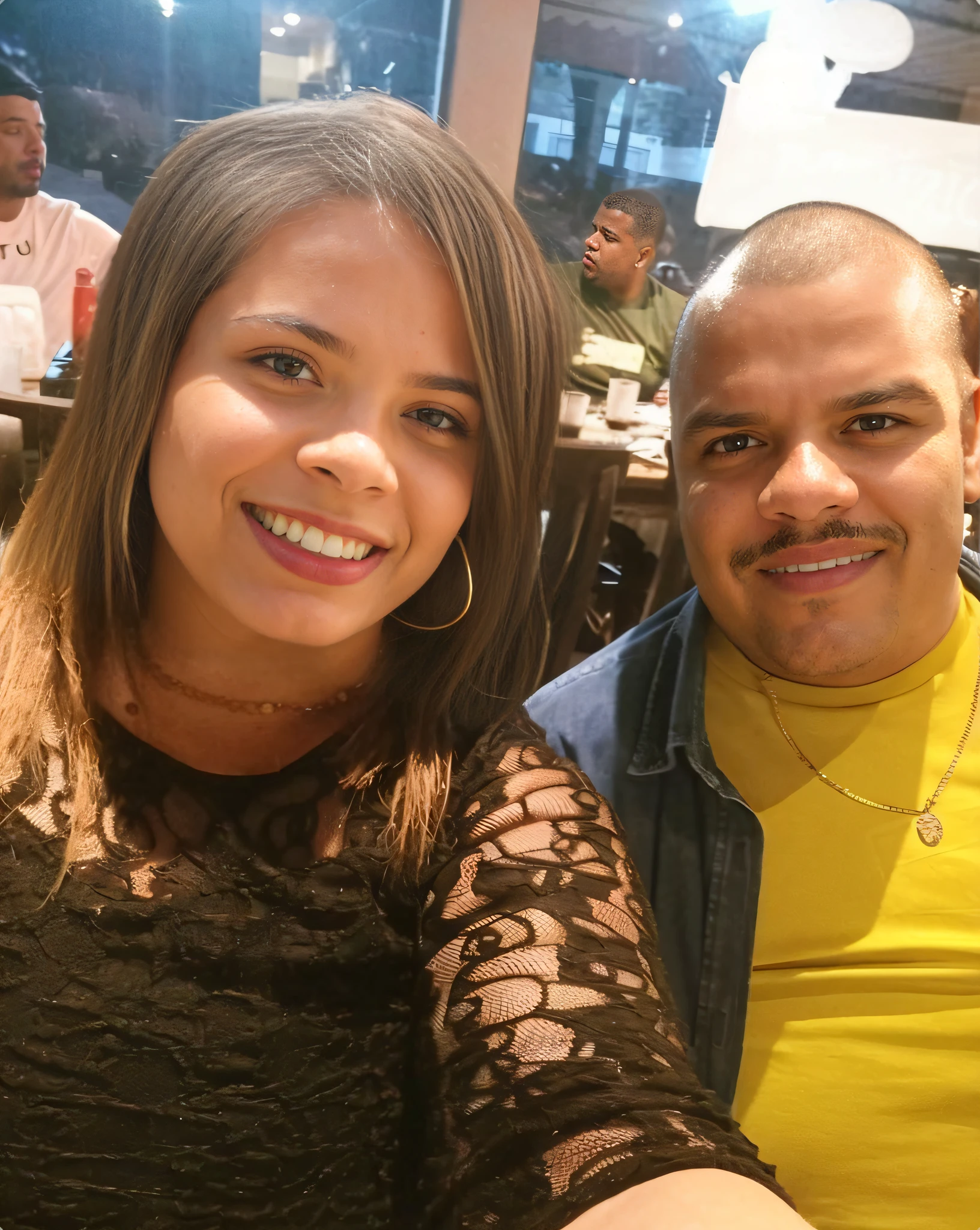 There is a man and a woman sitting at a table in a restaurant, momma and papa, Directed by: Nandor Soldier, Phenomenon Ronaldo Nazario, Parece Fabiula Nascimento, Ronaldo Nazario, imagem de perfil, Ronaldo Luis Nazario da Lima, Lovely couple, casal feliz, foto do perfil, Malika Favre, by Amelia Peláez