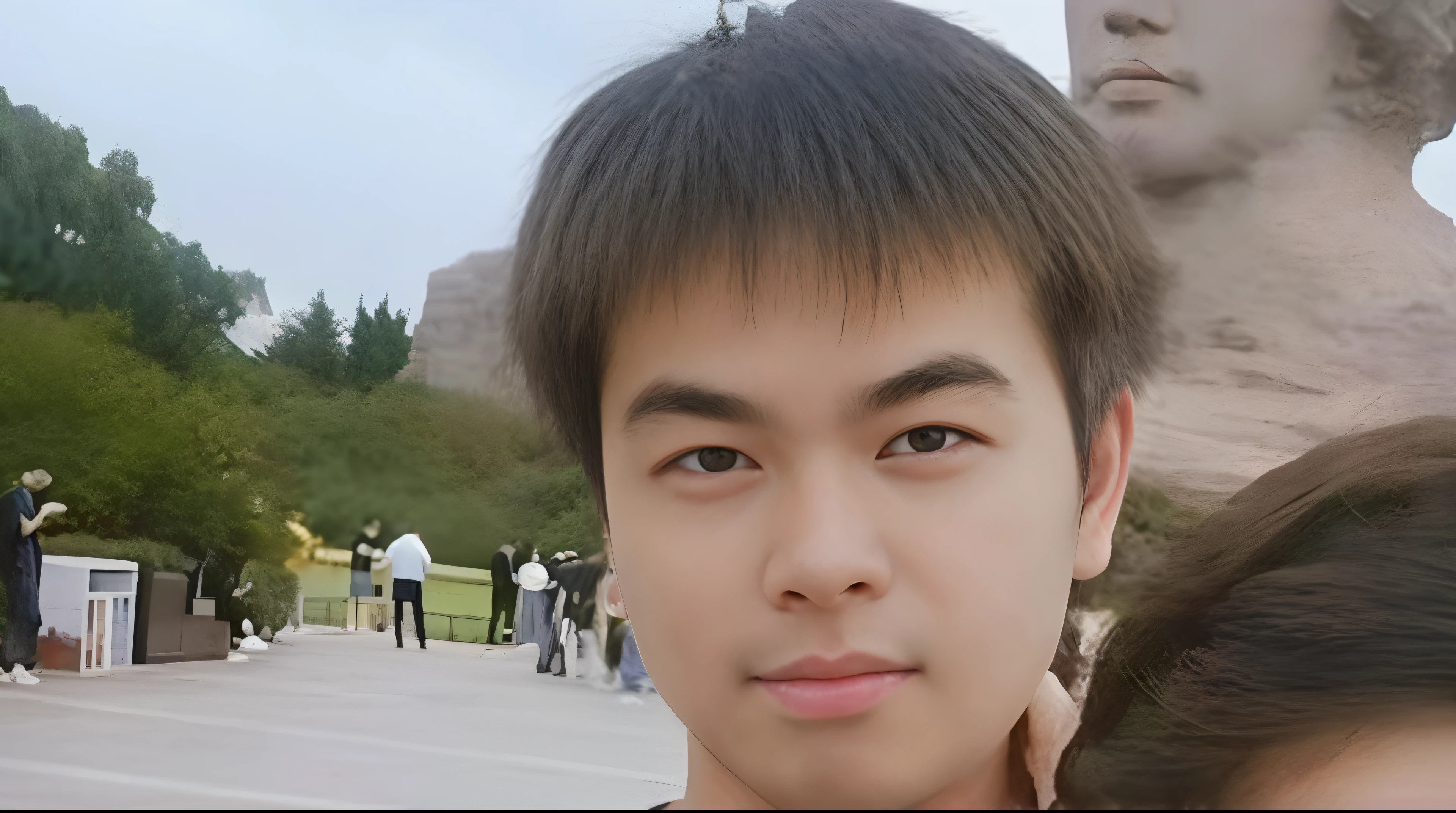 In front of the statue stood a man and a woman, xintong chen, Wang Qichao, yihao ren, yanjun cheng, yuxiang chen, huifeng huang, wenjun lin, jinyiwei, reuben wu, author li zhang, yangjun chen, chengyou liu, ruan jian, guangjian huang