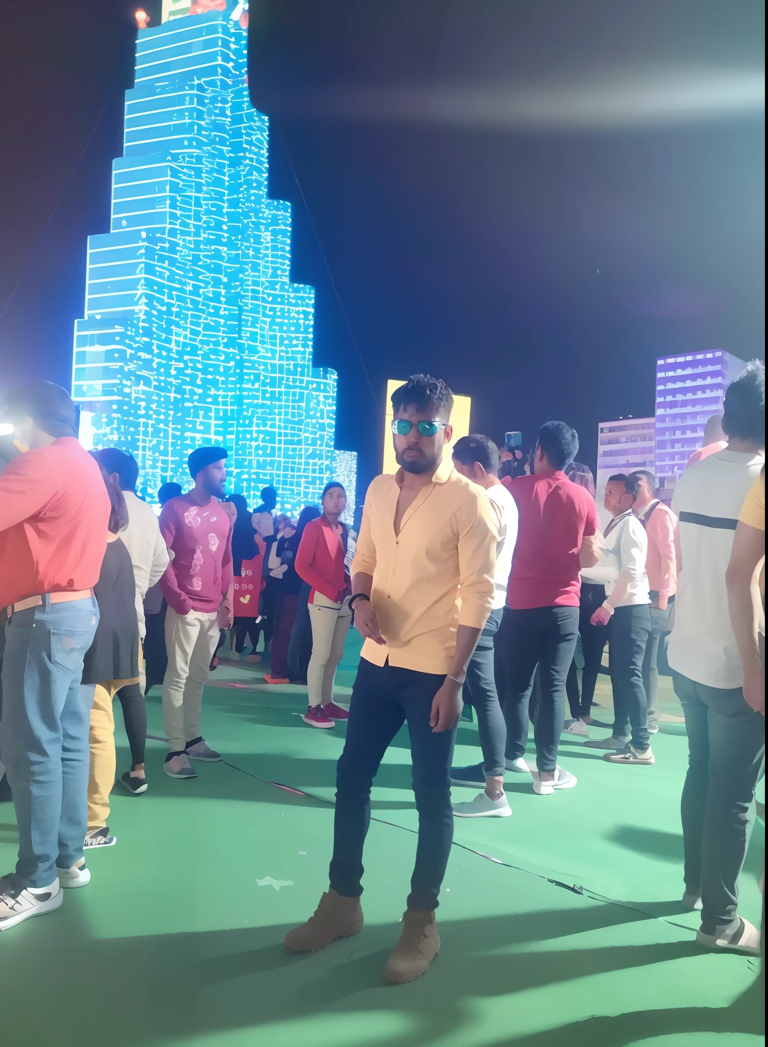 there are many people standing in a line in front of a building, performing a music video, stylish pose, model posing, people dancing in background, cinematic shoot, full body photogenic shot, people enjoying the show, party people in background, shot on nikon z9, many partygoers, scene from a rave, dancing in the background, fashion show photo, candid picture, best quality, ultra realistic face, hyperrealistic, hyperdetailed, masterpiece, detailed face, realistic face, ultra detailed picture,