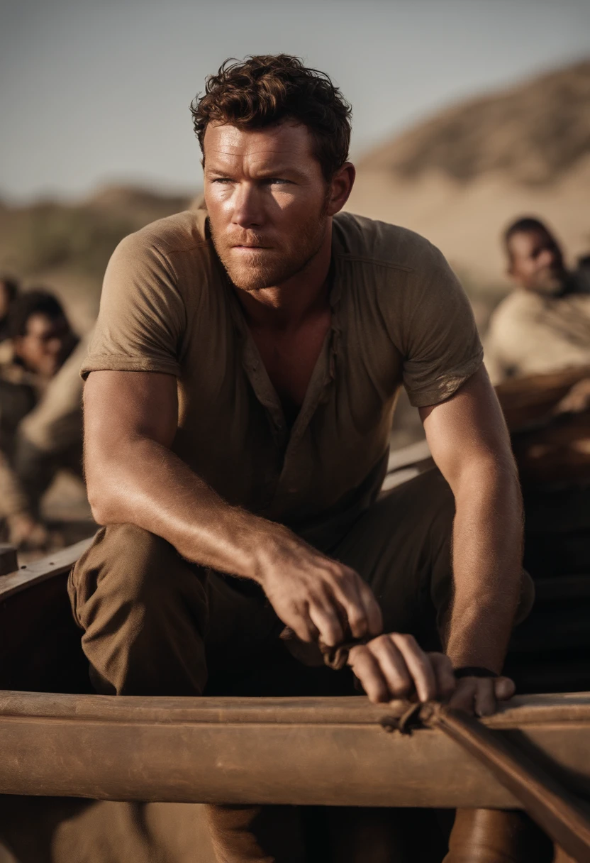 O ator Sam Worthington. Atracando em um barco.em uma ilha deserta. Ele esta de espada e vestes antiga
