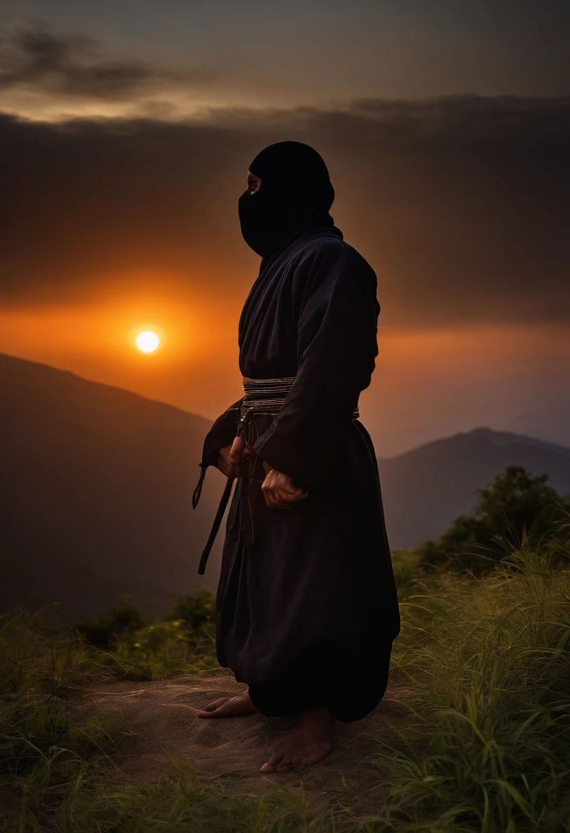 ninja de frente, meditando no topo da montanha, espada, roupa preta, Sunrise behind the ninja, hiper realismo