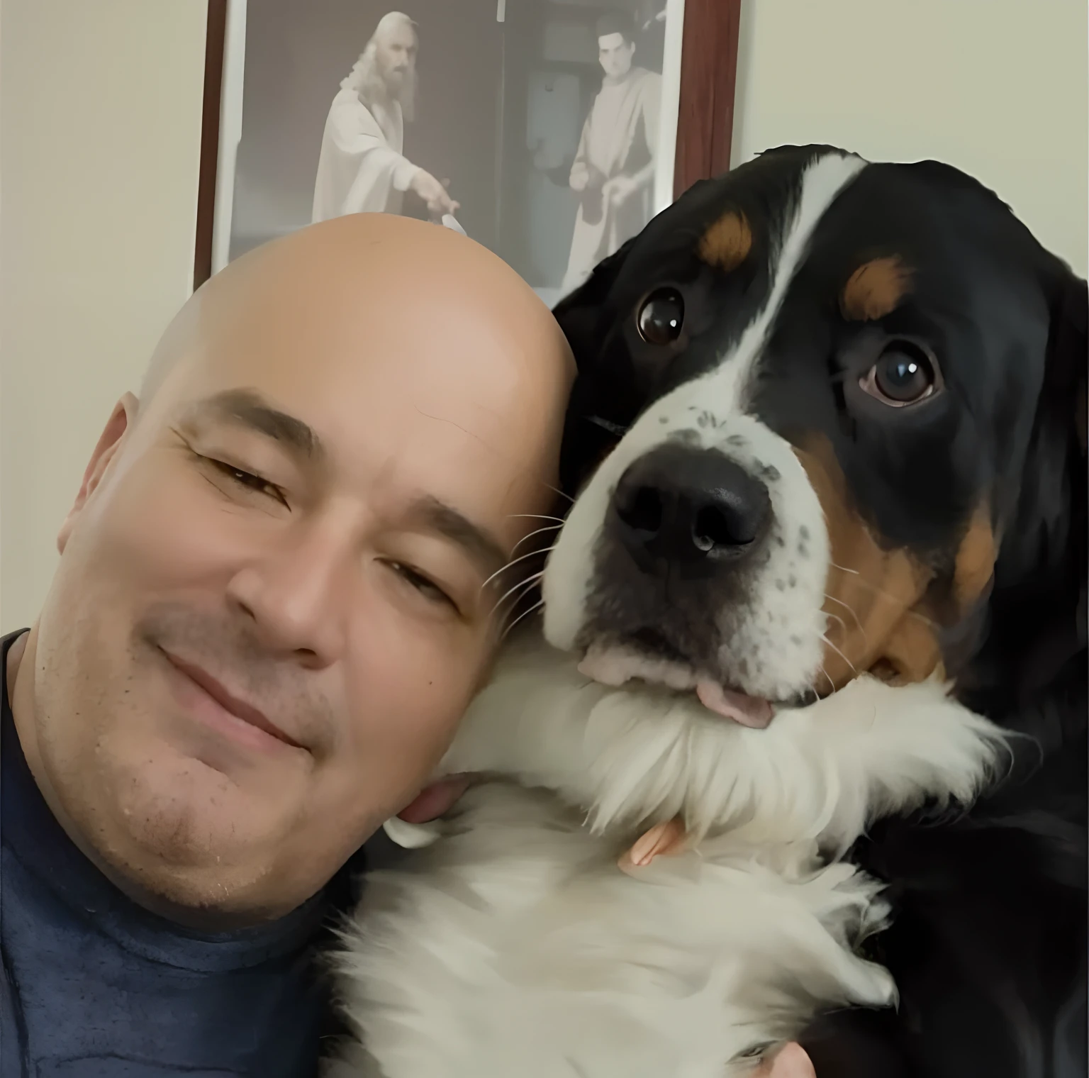 Arafed man with a bald head and a dog in his arms, John Picacio et Brom, Selfie of a dog, par Dan Content, sain, avec son petit chien hyperactif, both smiling for the camera, Greg Rutkowski and Leonardo da Vinci, Photo fixe, avec octane, Cyborg - Pitbull prenant un selfie, avec des chiens, by Bernie D’Andrea