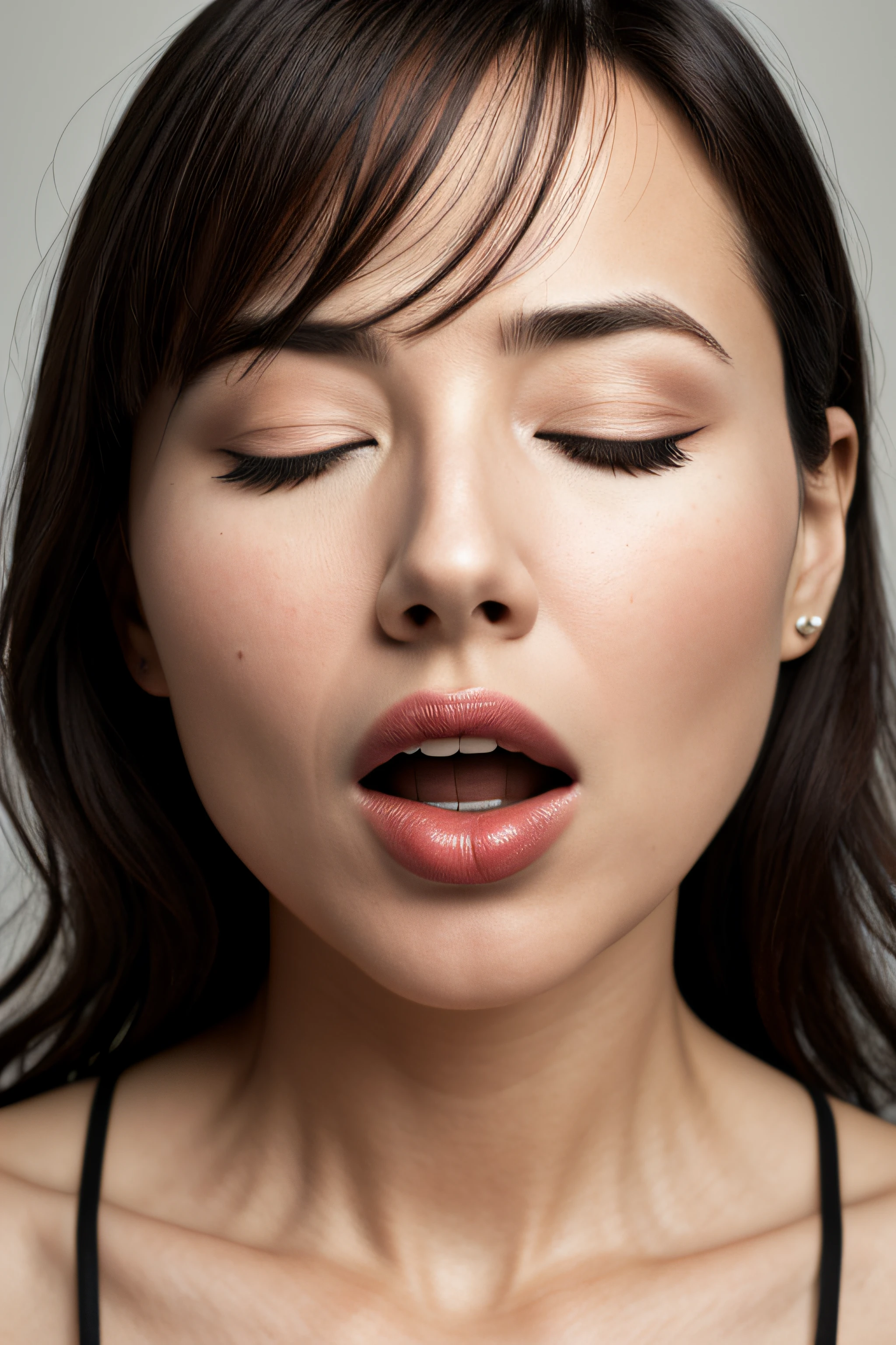masutepiece, absurderes,award - winning photo, Extremely detailed, edgOrgasm,Face Focus, Woman with mouth open and eyes closed , Woman with Edge _Face、35 year old