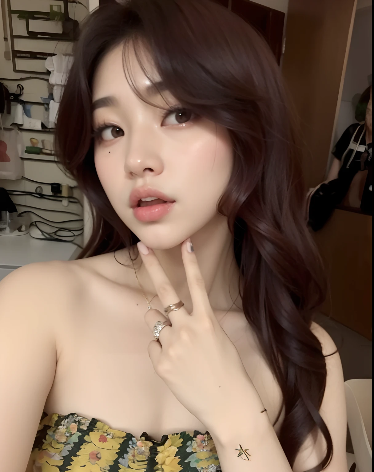 um close up de uma mulher com um anel no dedo, Lalisa Manobal, Jinyoung Canela, menina coreana, Mulher sul-coreana bonita, Bae Suzy, Heonhwa Choe, linda mulher coreana jovem, Jaeyeon Nam, Sakimichan, mulher coreana jovem bonita, Ulzzang, Dom Yunjoo, TaeJune Kim, Xision Wu