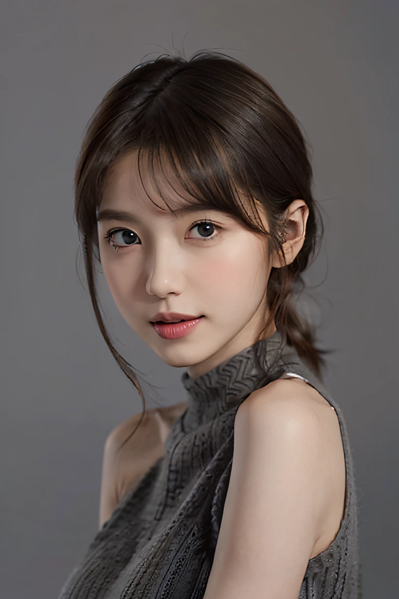 top-quality、Drawn details、(Put your face and upper body in:2)、masterpiece、超A high resolution、(Realistic:1.4)、Raw photo、(Beautiful fece:1.5)、cute little、Smile、(Brown medium hair:2)、1人、(firm breasts, Huge breasts:1.5)、(fair and clean skin:1.7)、(A slender:1.5)、(thin waist, Thin arms, thin neck, thin shoulders:1.5)、(Dress、Sleeveless、knit、Gray:1.5)、BREAK (simple gradation background、Gray:1.5)、(flat lighting、Soft lighting:1.3)