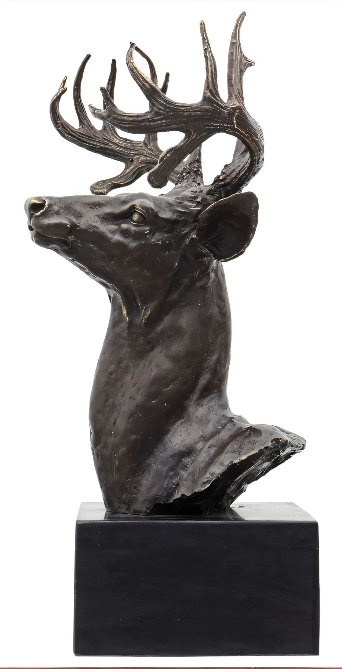 Close-up of antler statue, Bucks wearing crowns, above side view, Close-up - up profile, a bronze sculpture, seen from the side, author：John Henderson, author：Bernard DeAndrea, Head, Head and full body view, hestiasula head, author：John Atherton, author：Karel Steck