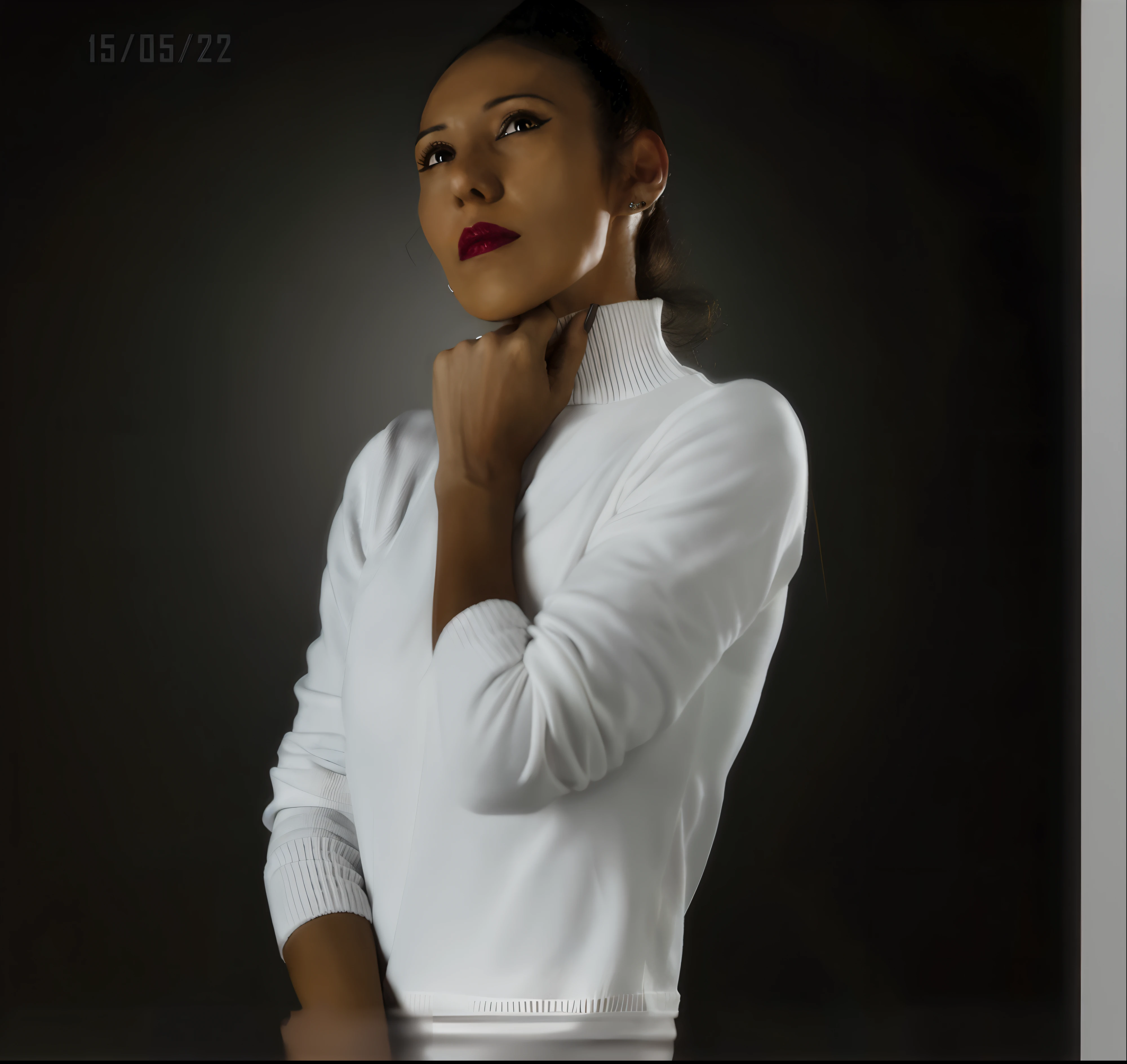 there is a woman in a white shirt and black pants posing for a picture, retrato photoshoot, Pose de retrato, studio potrait, Pose de perfil, uma mulher bonita no branco, Retrato de Darna moderno, posing in dramatic lighting, retrato promocional, modelo de moda retrato, dramatic portraiture of uuen, retrato da fotografia, dramatic serious pose, Pose de perfil, retrato de perfil
