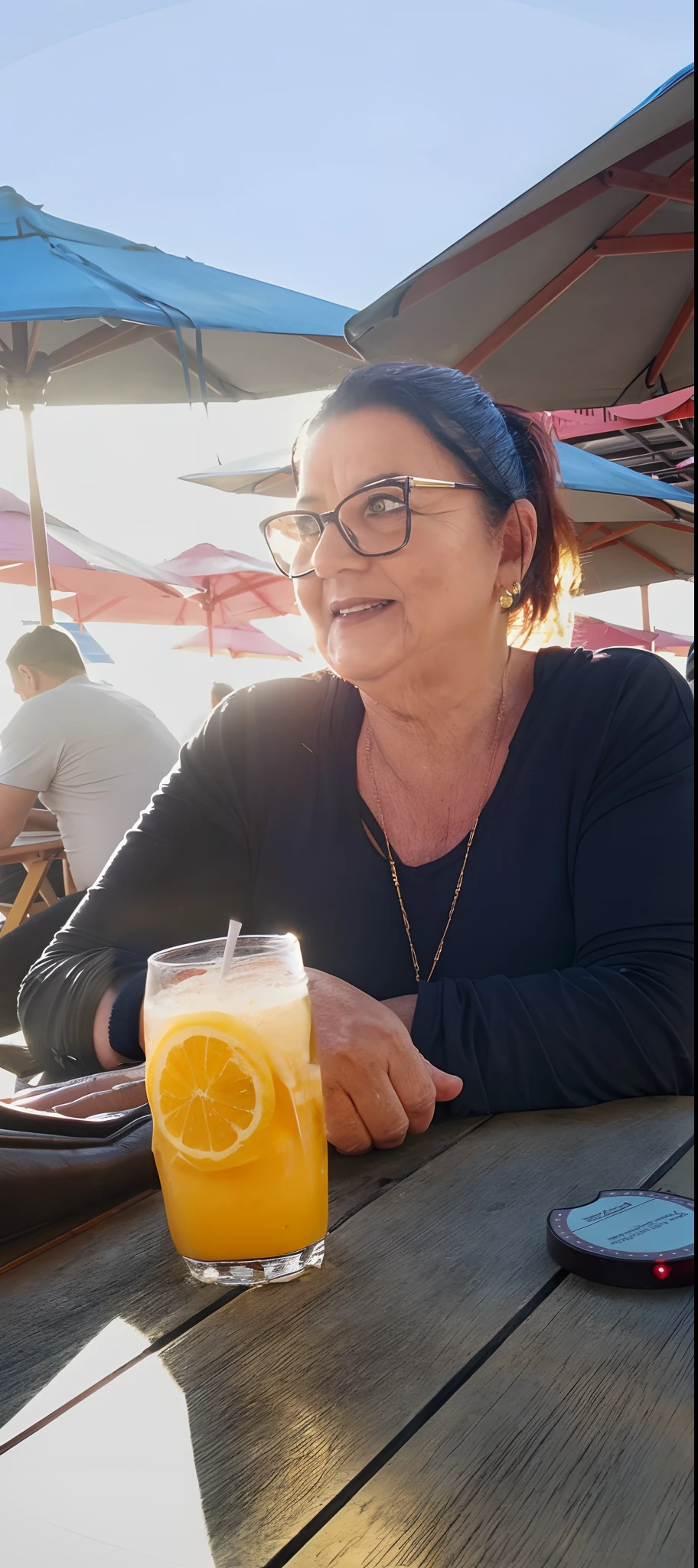 Copo com suco de laranja