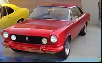 Hay dos coches aparcados frente a la puerta de un garaje, 1961", Frank Fanzzeta, Parte frontal, Frank Frazzeta, finales 1 9 6 0's, Frank Franzettta, miura, Vista frontal completa, 1 9 6 9, 1969, 1970', de tomaso, Alexa65, Perfil frontal