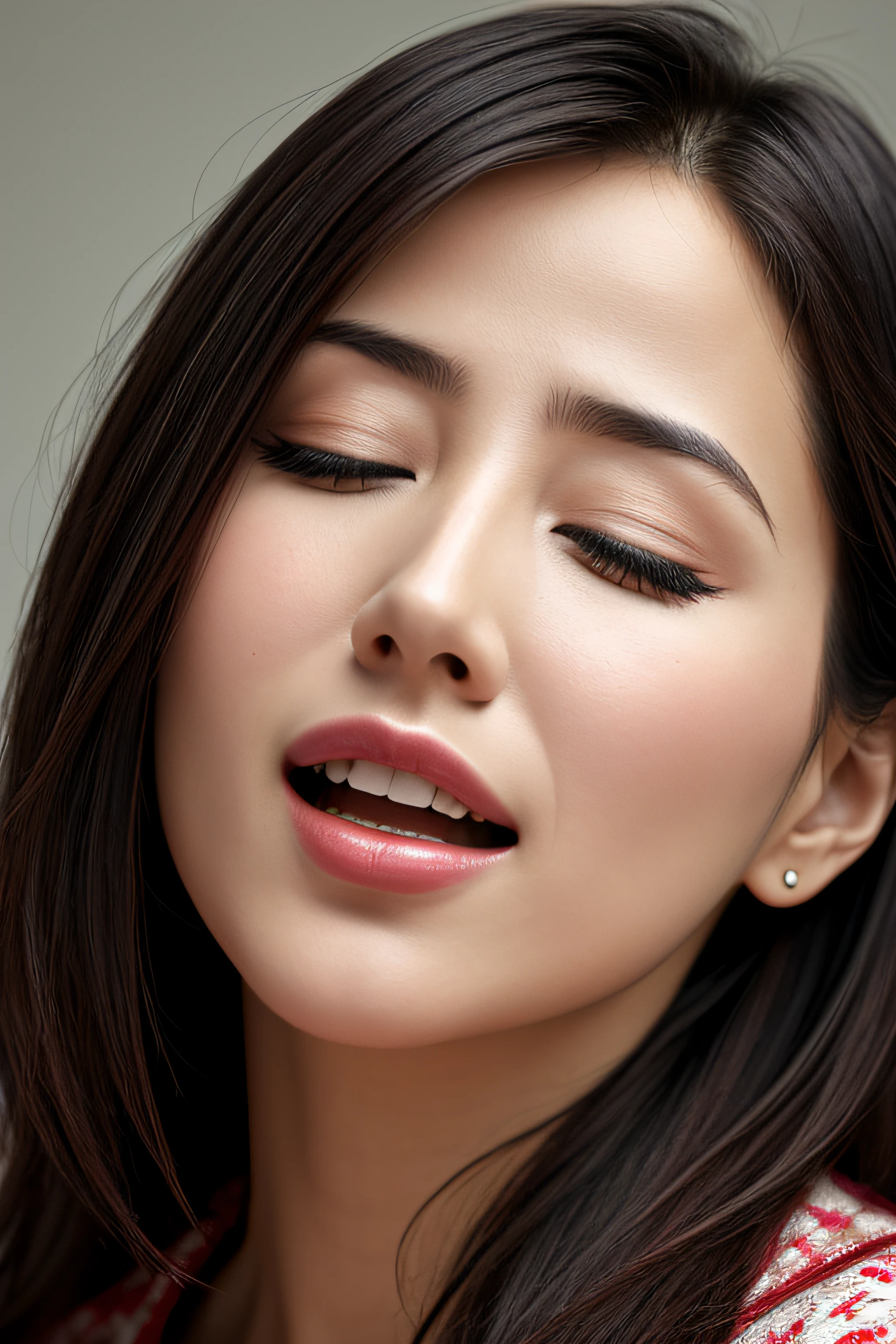 masutepiece,award - winning photo, Extremely detailed, edgOrgasm, Woman with mouth open and eyes closed 、Face Focus, A dark-haired、