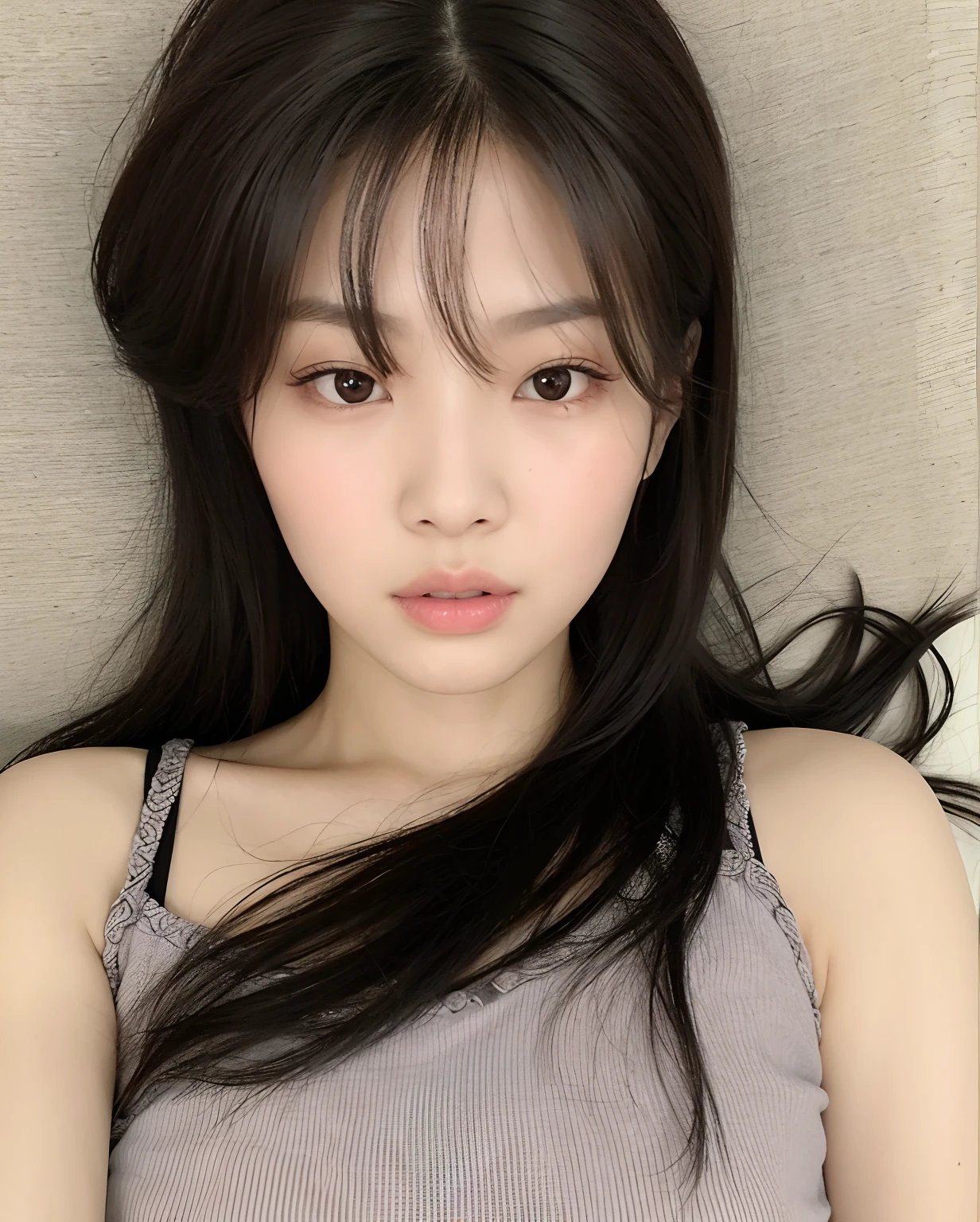 Arafed asian woman with long black hair lying on a bed, Heonhwa Choe, Ulzzang, Jinyoung Canela, Jaeyeon Nam, Dom Yunjoo, jennie blackpink, Parque Ji-min, Lee Ji - Eun, Lee Ji-eun, wan adorable korean face, Ela tem cabelo preto com franja, Lalisa Manobal, young adorable korean face