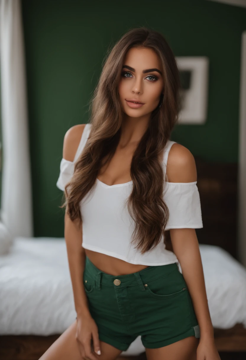 Arafed Mujer con una camiseta blanca sin mangas y un collar, Chica sexy con ojos verdes, Retrato Sophie Mudd, brown hair and large eyes, selfie de una mujer joven, Ojos del dormitorio, Violeta Myers, sin maquillaje, Maquillaje natural, staring directly into camera, cara con artgram, maquillaje sutil, Impresionante foto de cuerpo completo, penetrantes ojos verdes, beautiful angle, Pose atractiva, Cute little girl, pose sexy, Imagen de cuerpo entero, cuerpo completo, full body shoot, Diosa morena, High detail, Pose satisfecha, pantalones de cuero, piel bronceada